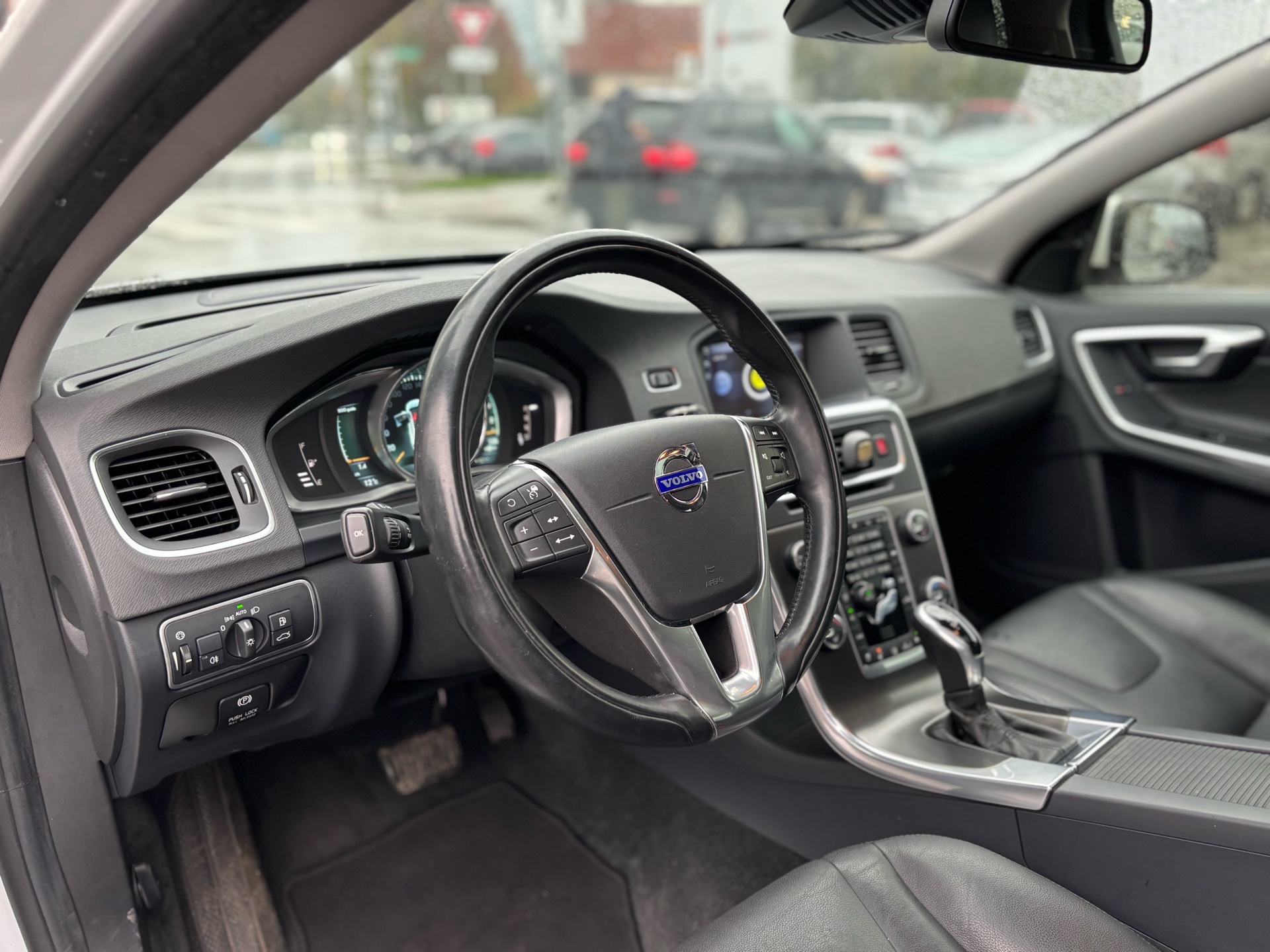 /canwestautoinc/2015-Volvo-V60-8542822251757962.jpg