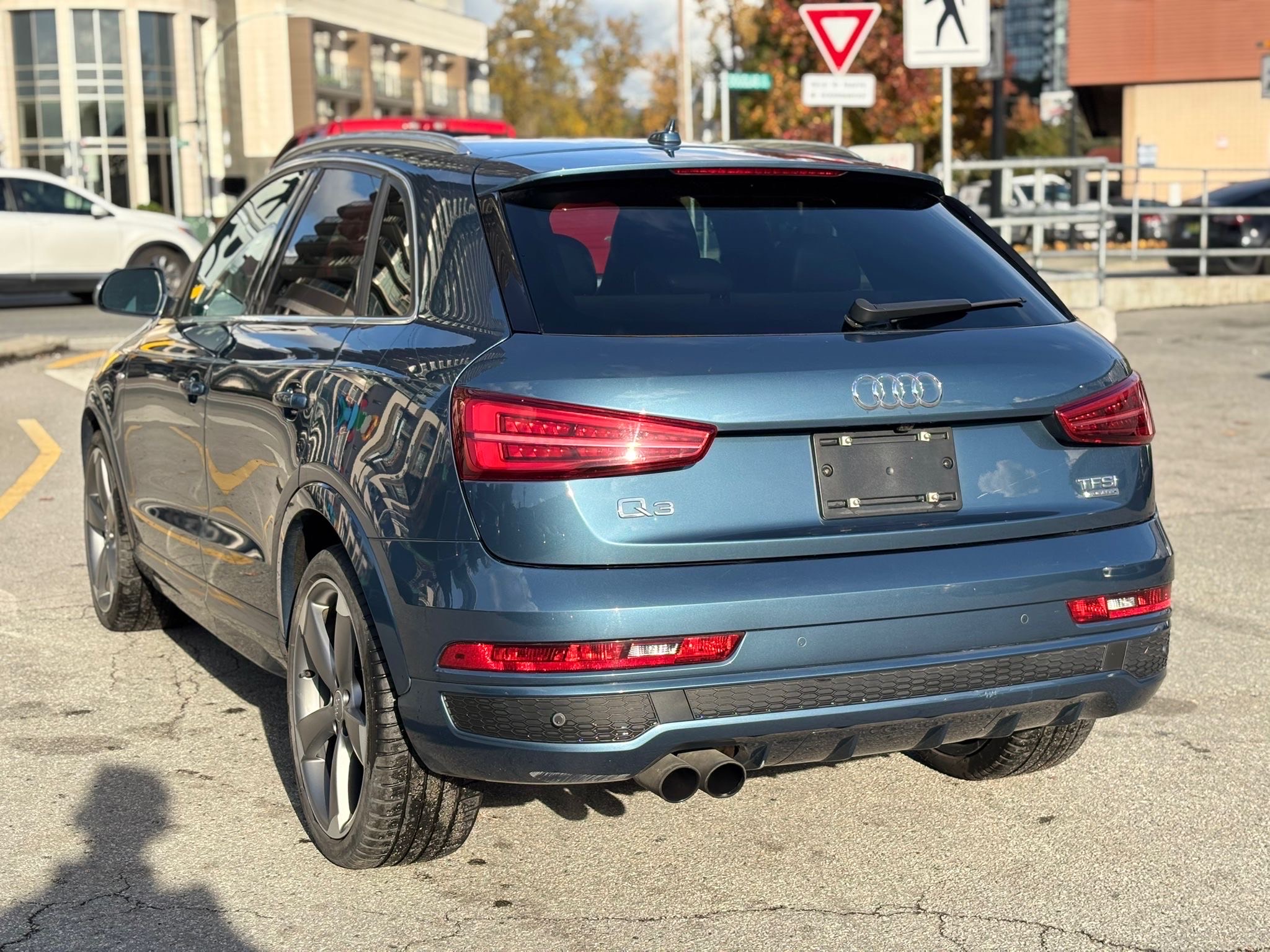 /canwestautoinc/2016-Audi-Q3-09847195242553575.jpg