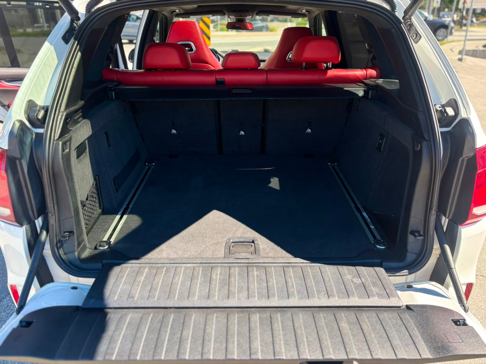 /canwestautoinc/2016-BMW-X5M-9254158993673101.jpg