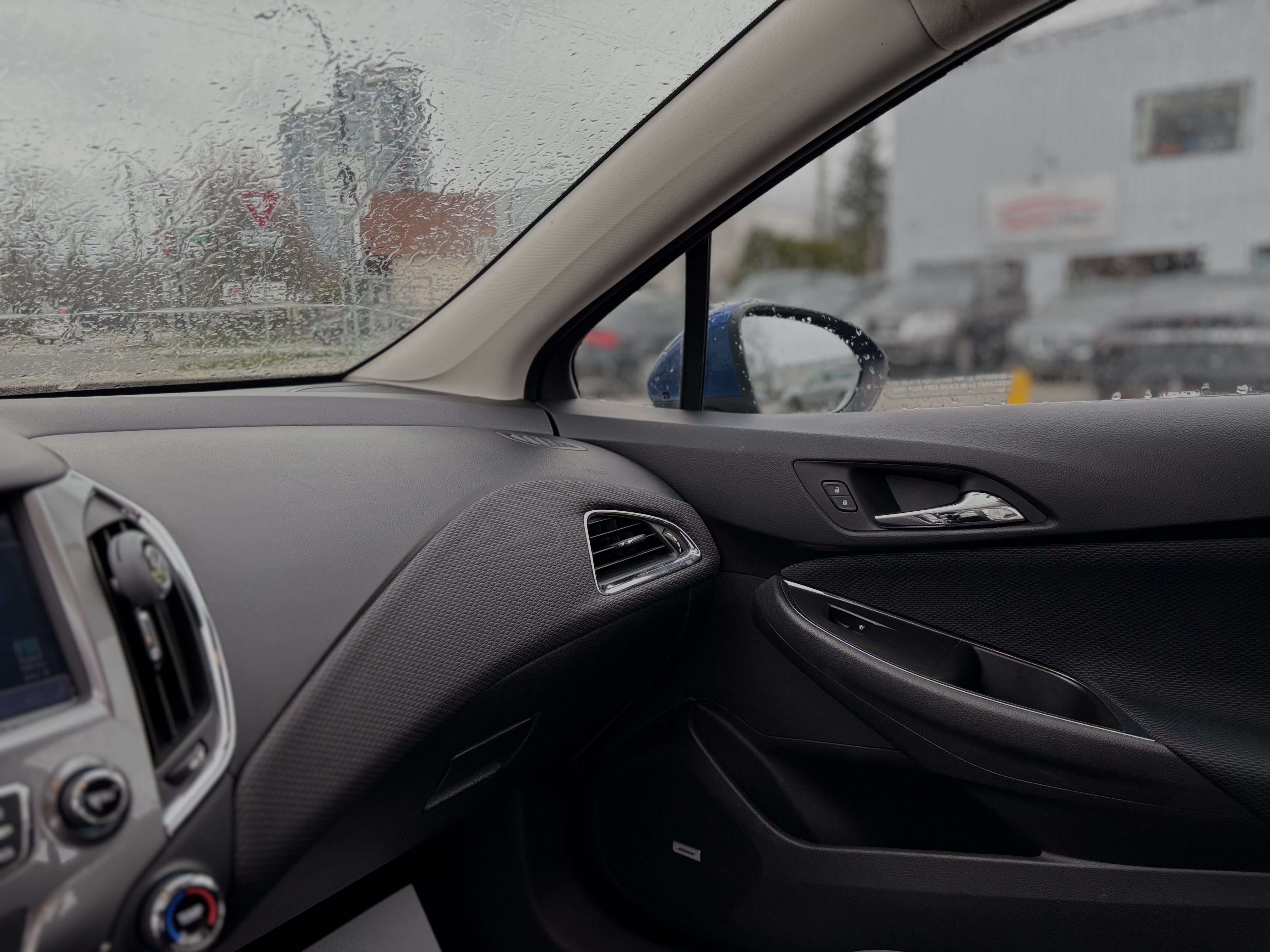 /canwestautoinc/2016-Chevrolet-Cruze-44806280153743416.jpg