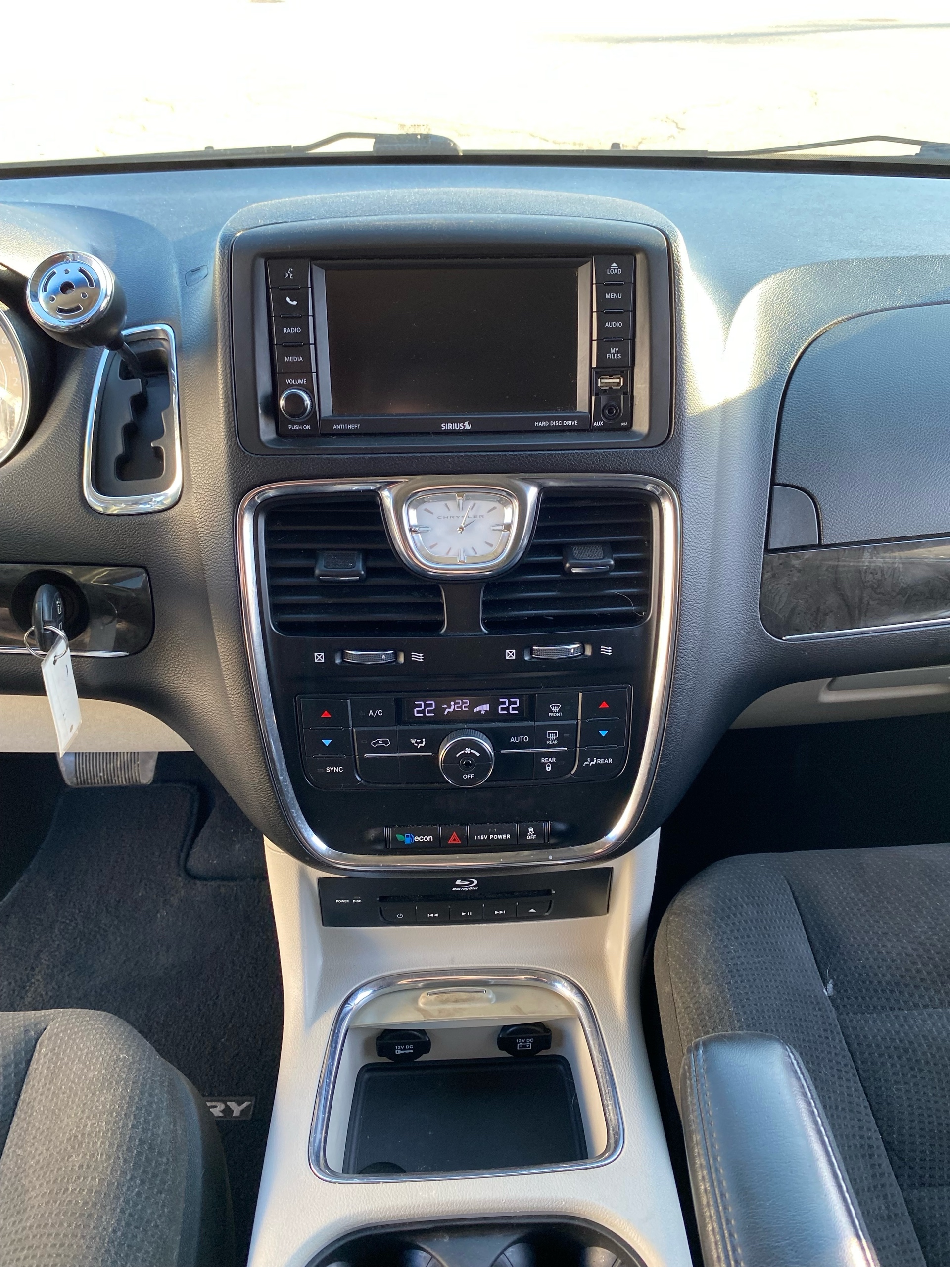 /canwestautoinc/2016-Chrysler-Town&-49099275852583313.jpg