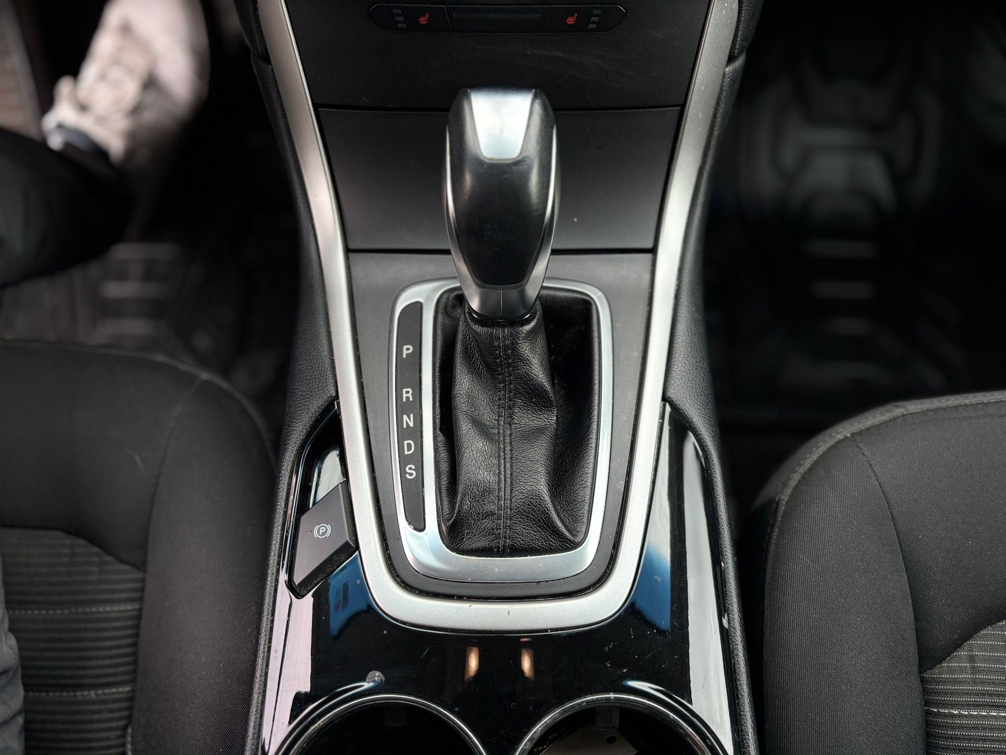 /canwestautoinc/2016-Ford-Edge-10928852043693227.jpg