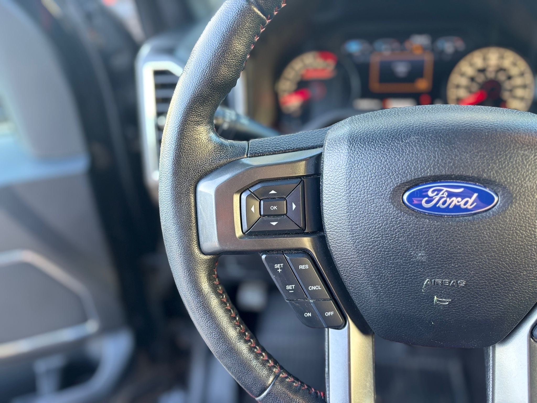 /canwestautoinc/2016-Ford-F-150-9455938709614355.jpg
