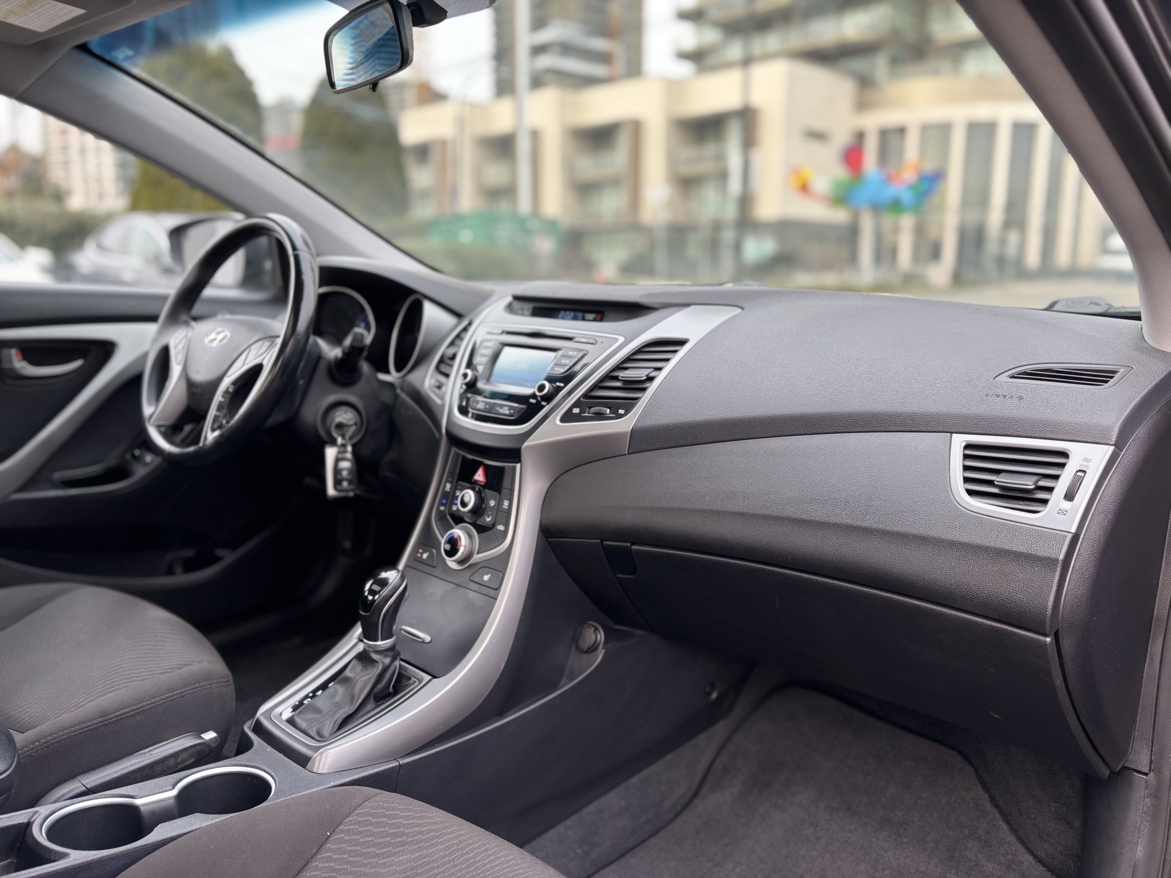 /canwestautoinc/2016-Hyundai-Elantra-05198382265524293.jpg