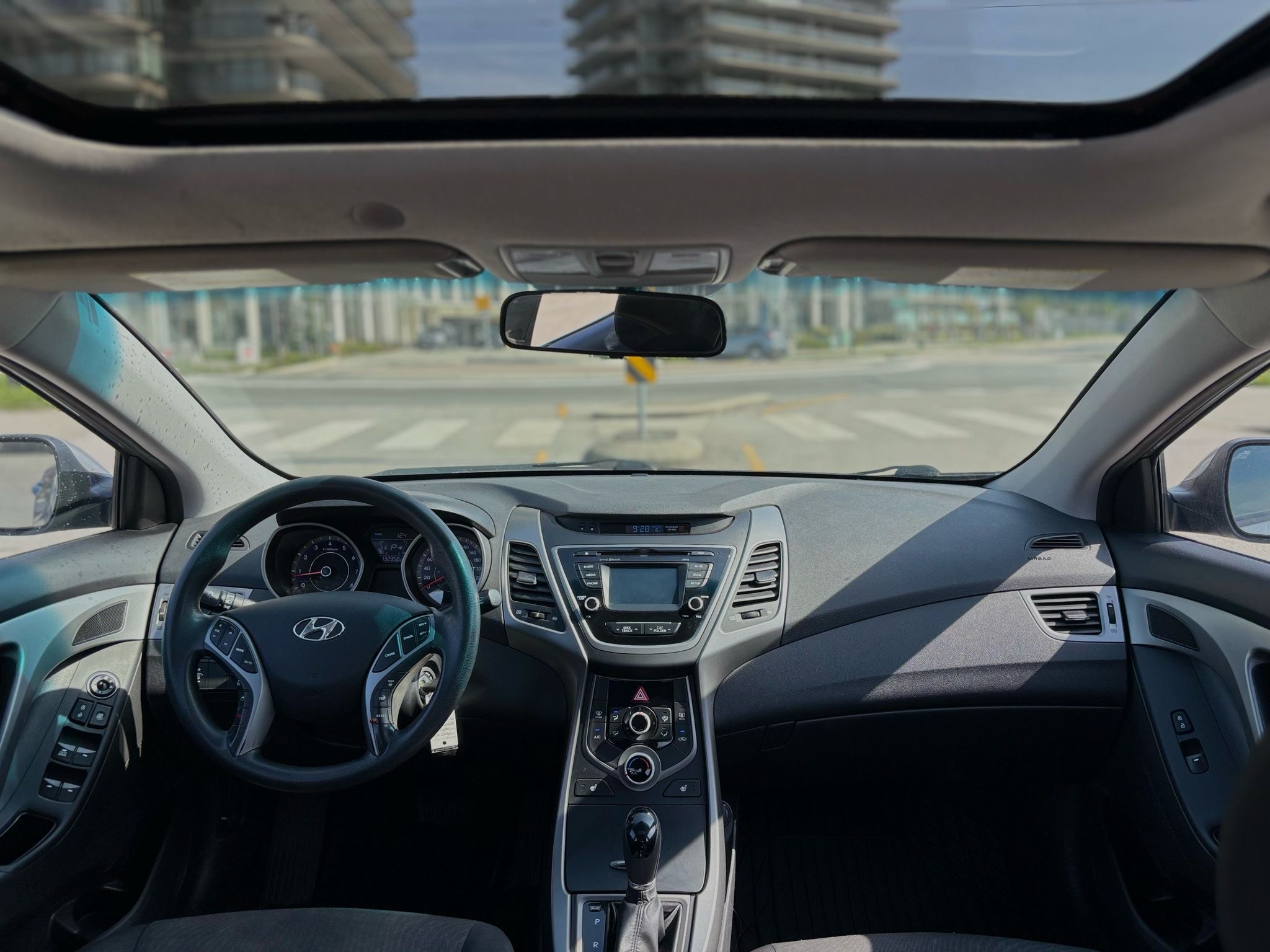 /canwestautoinc/2016-Hyundai-Elantra-5335277245163084.jpg