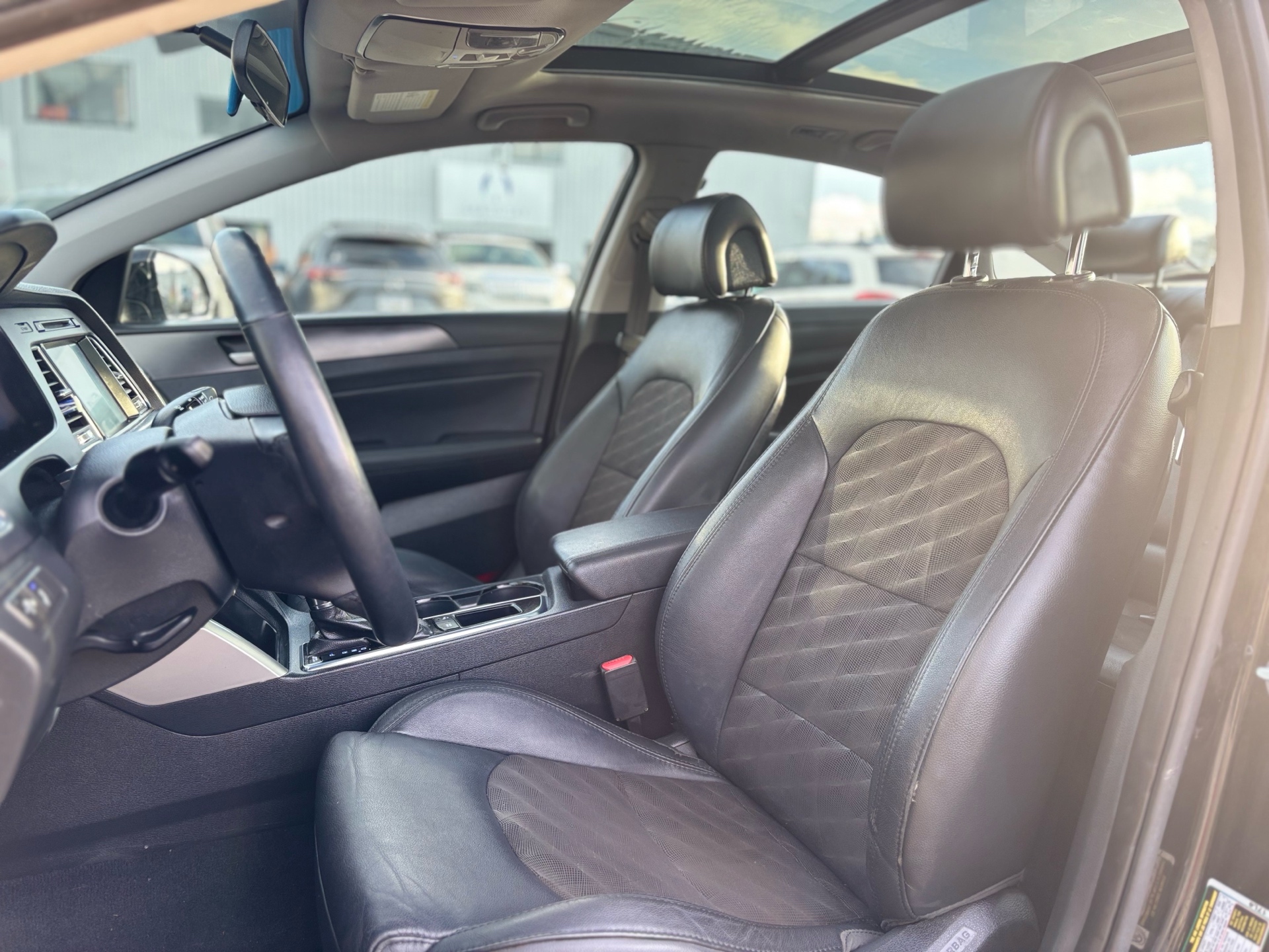 /canwestautoinc/2016-Hyundai-Sonata-009834628585709826.jpg