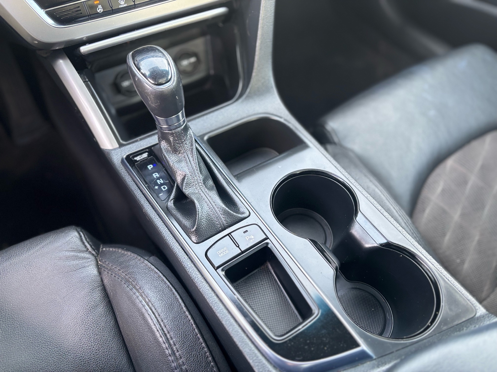 /canwestautoinc/2016-Hyundai-Sonata-2710741718013623.jpg