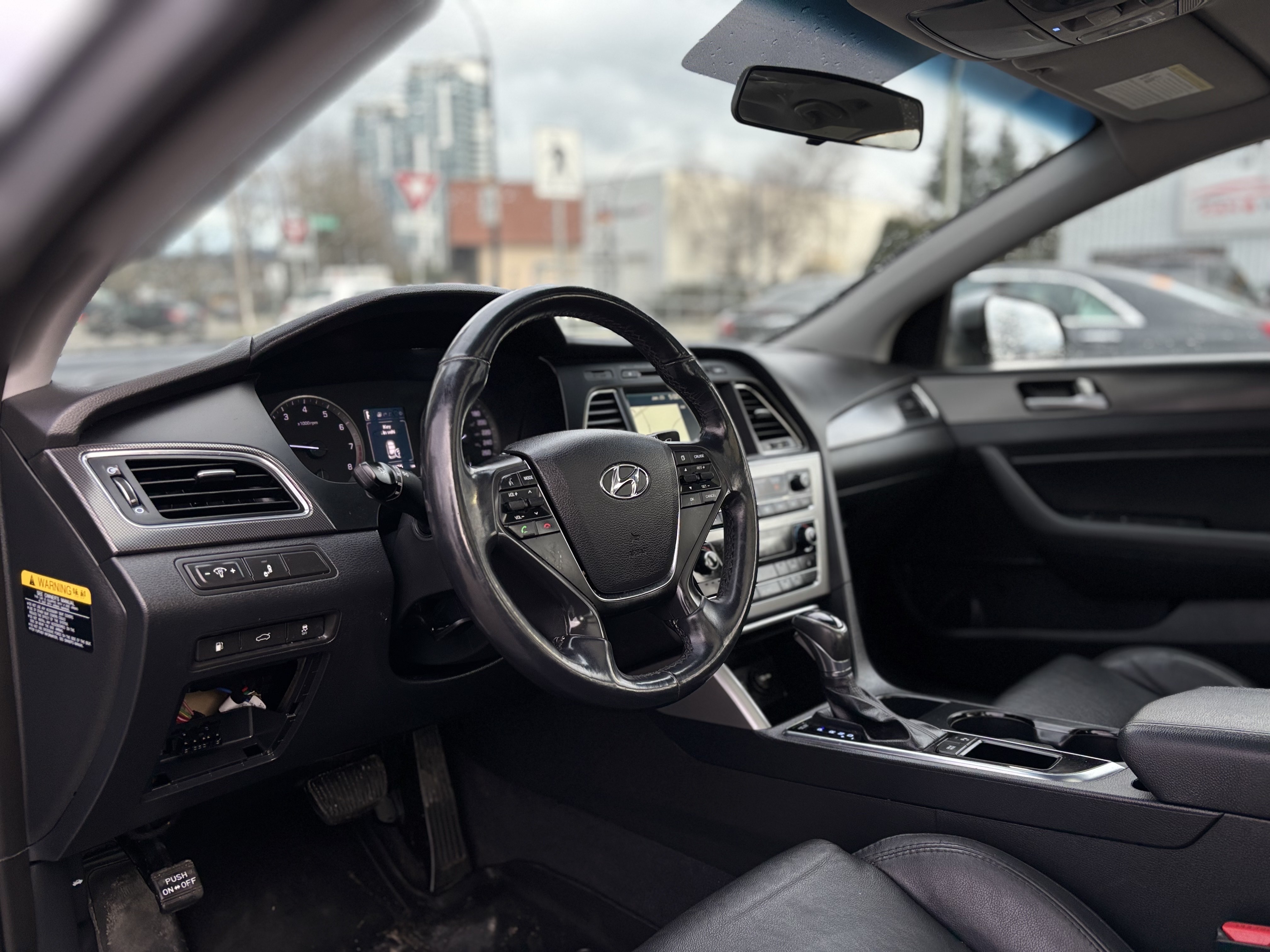 /canwestautoinc/2016-Hyundai-Sonata-8801128597124486.jpg