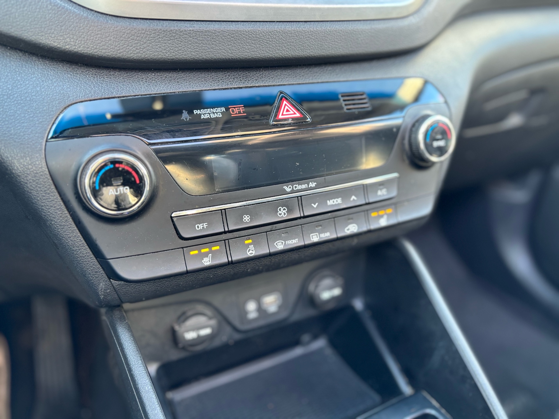 /canwestautoinc/2016-Hyundai-Tucson-8851783648222047.jpg