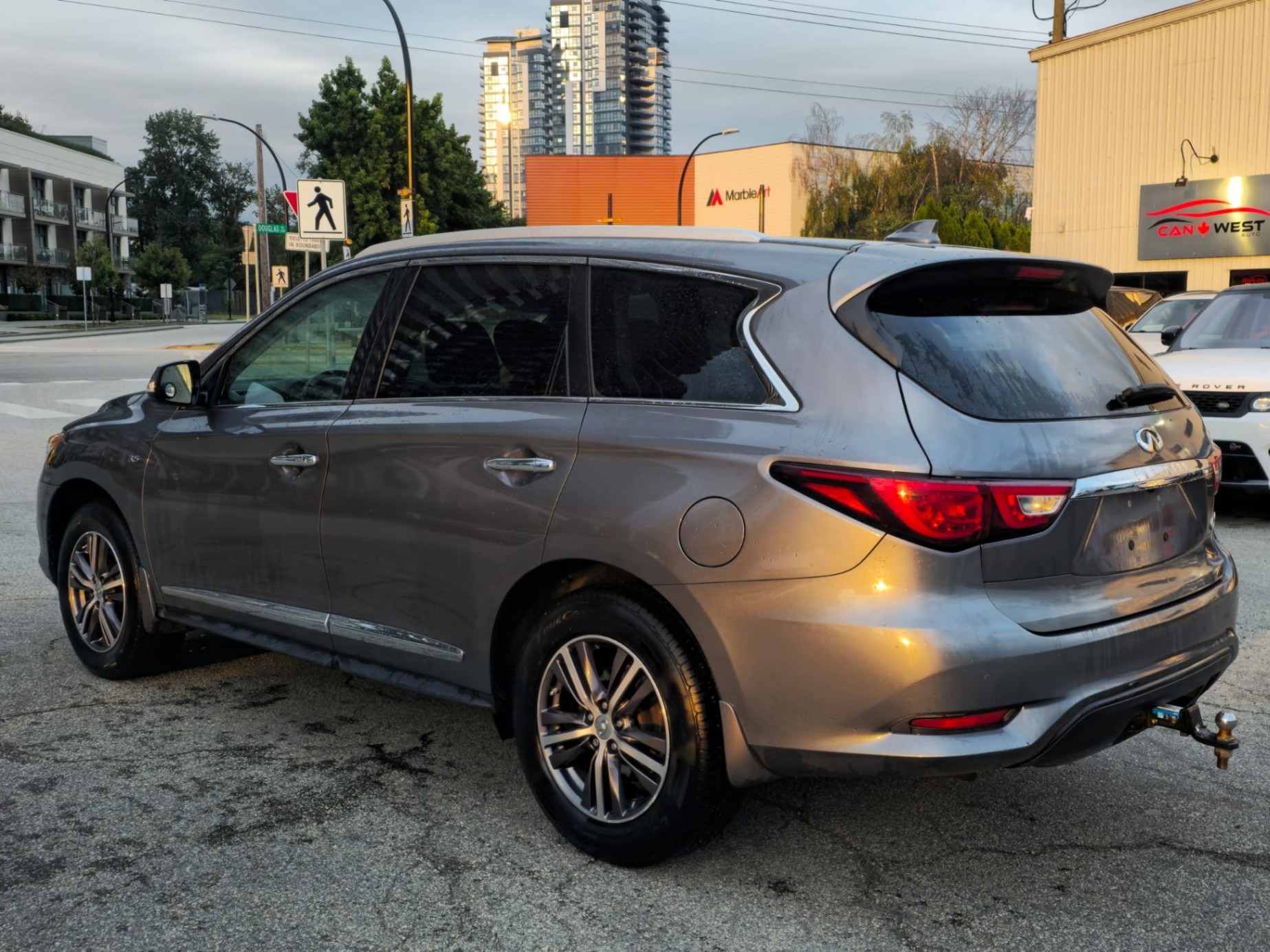 /canwestautoinc/2016-Infiniti-QX60-832287575367856.jpg