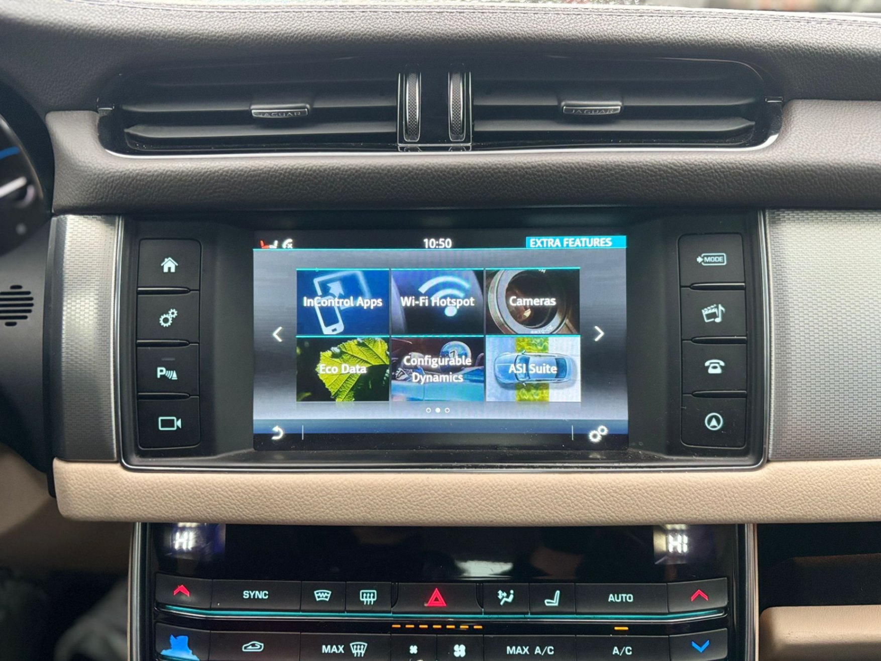 /canwestautoinc/2016-Jaguar-XF-10413811834505027.jpg