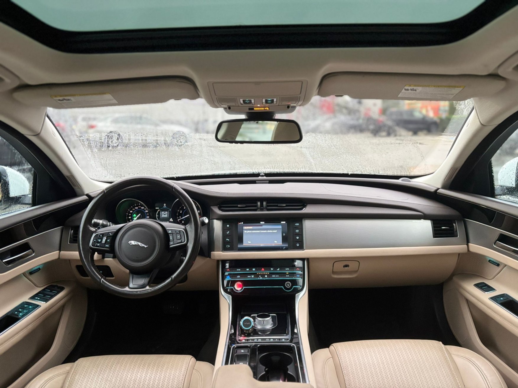 /canwestautoinc/2016-Jaguar-XF-14762519525803253.jpg