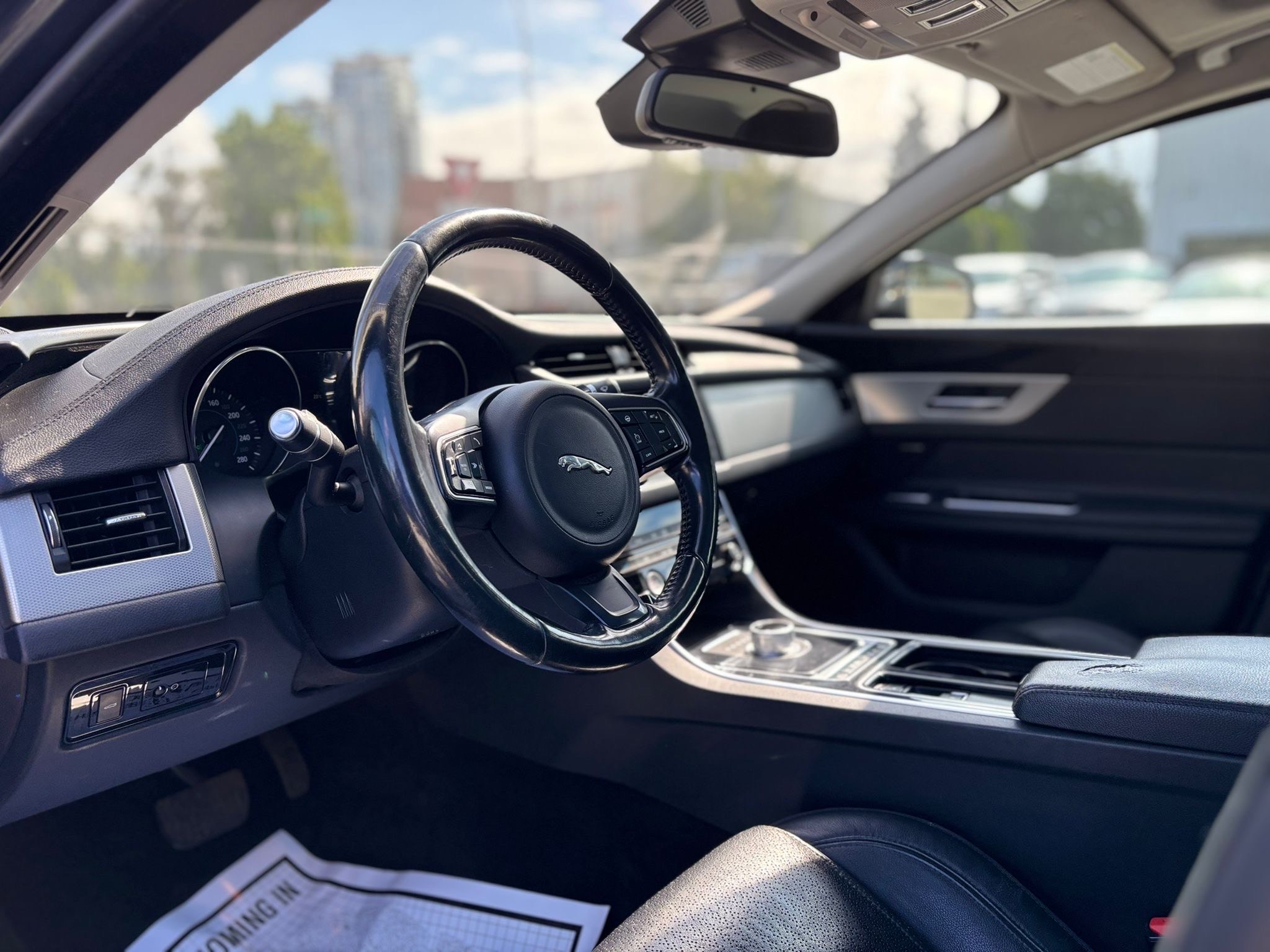 /canwestautoinc/2016-Jaguar-XF-30434975284174715.jpg