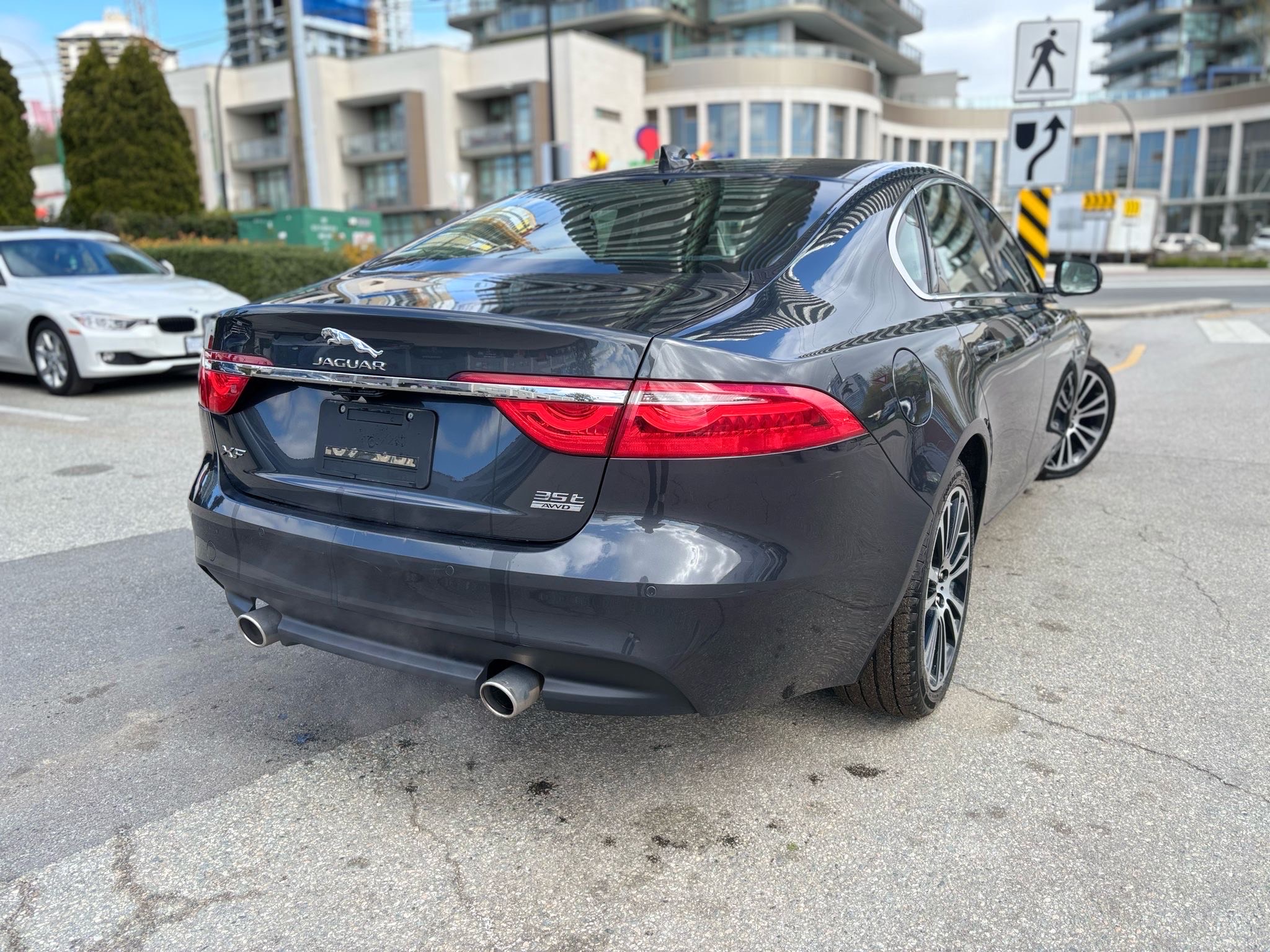/canwestautoinc/2016-Jaguar-XF-3563883855221823.jpg