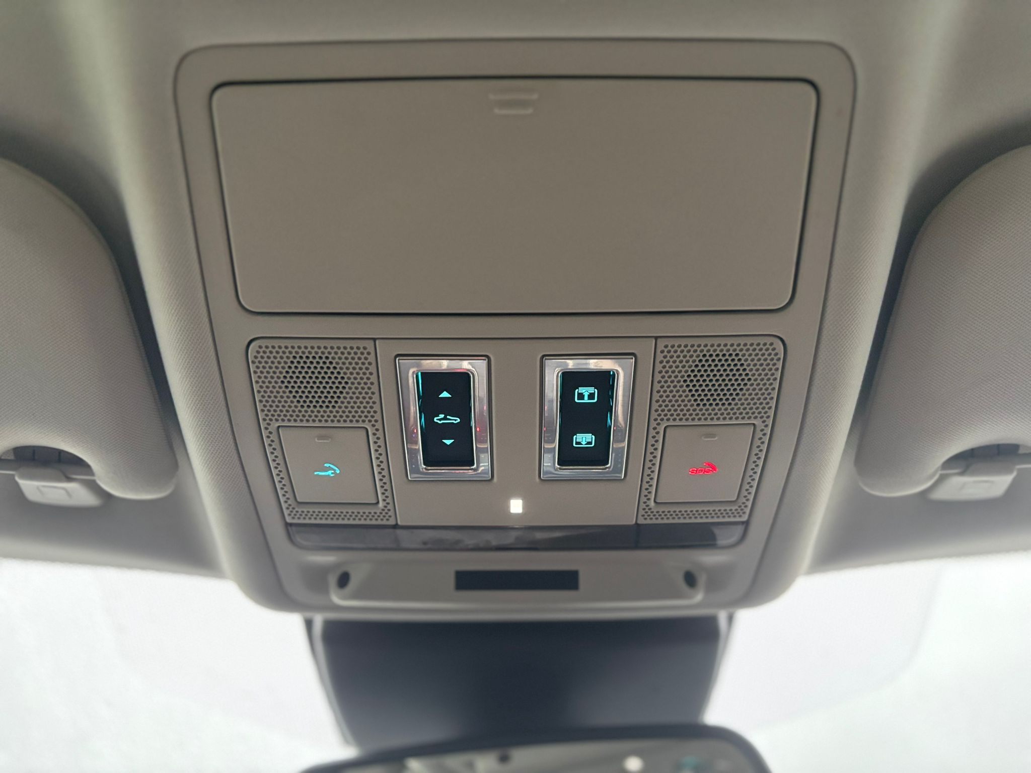 /canwestautoinc/2016-Jaguar-XF-5029717970067331.jpg