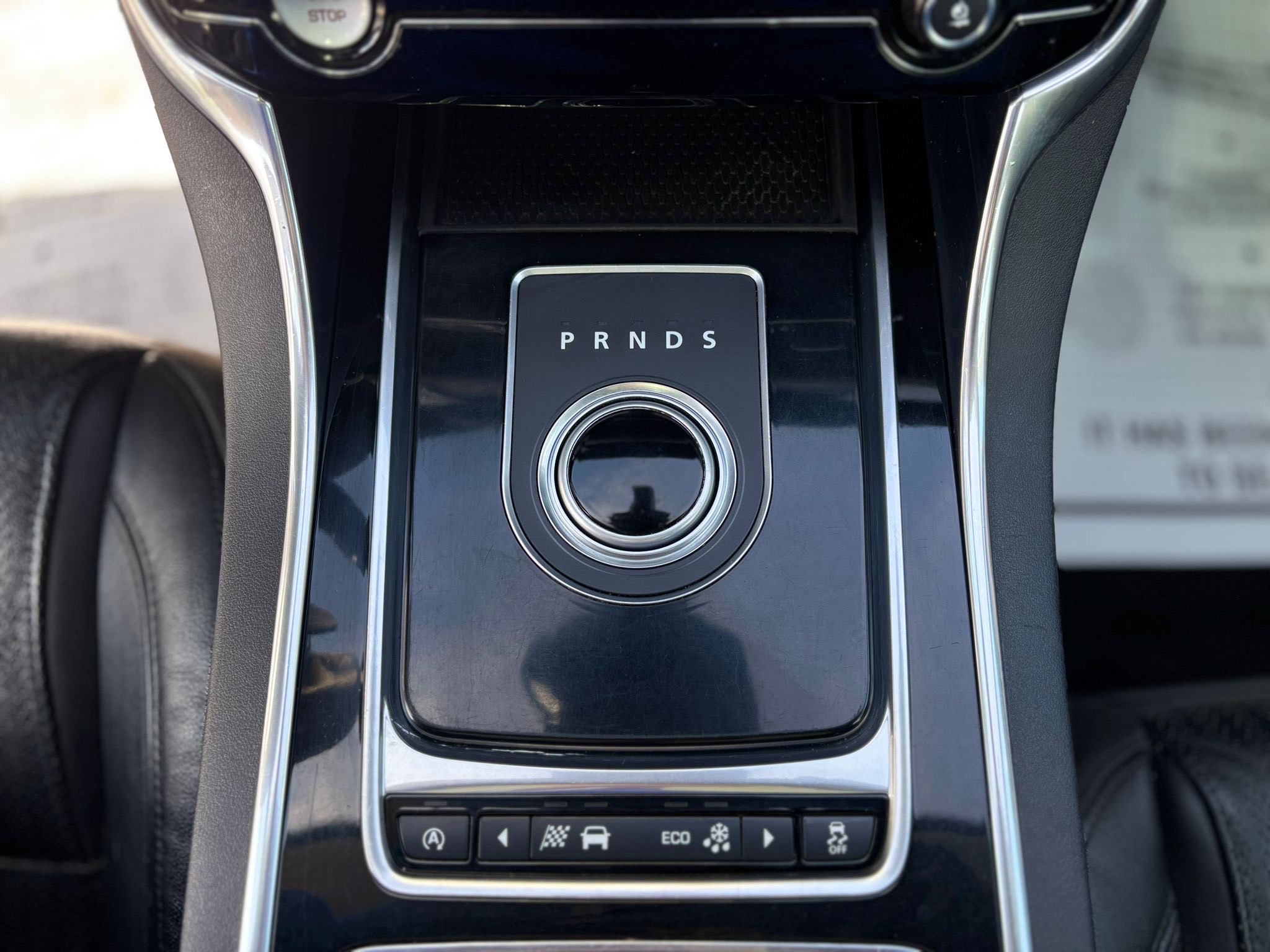 /canwestautoinc/2016-Jaguar-XF-6148360679276039.jpg