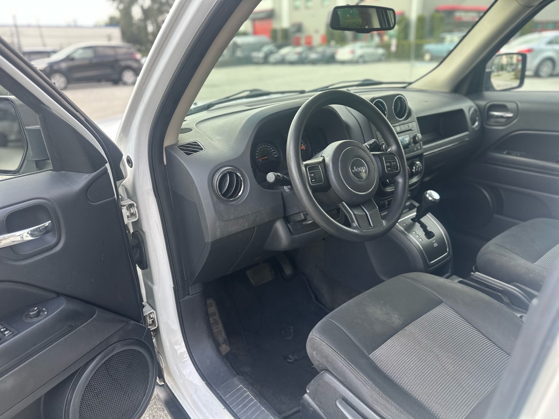 /canwestautoinc/2016-Jeep-Patriot-4926144037639828.jpg