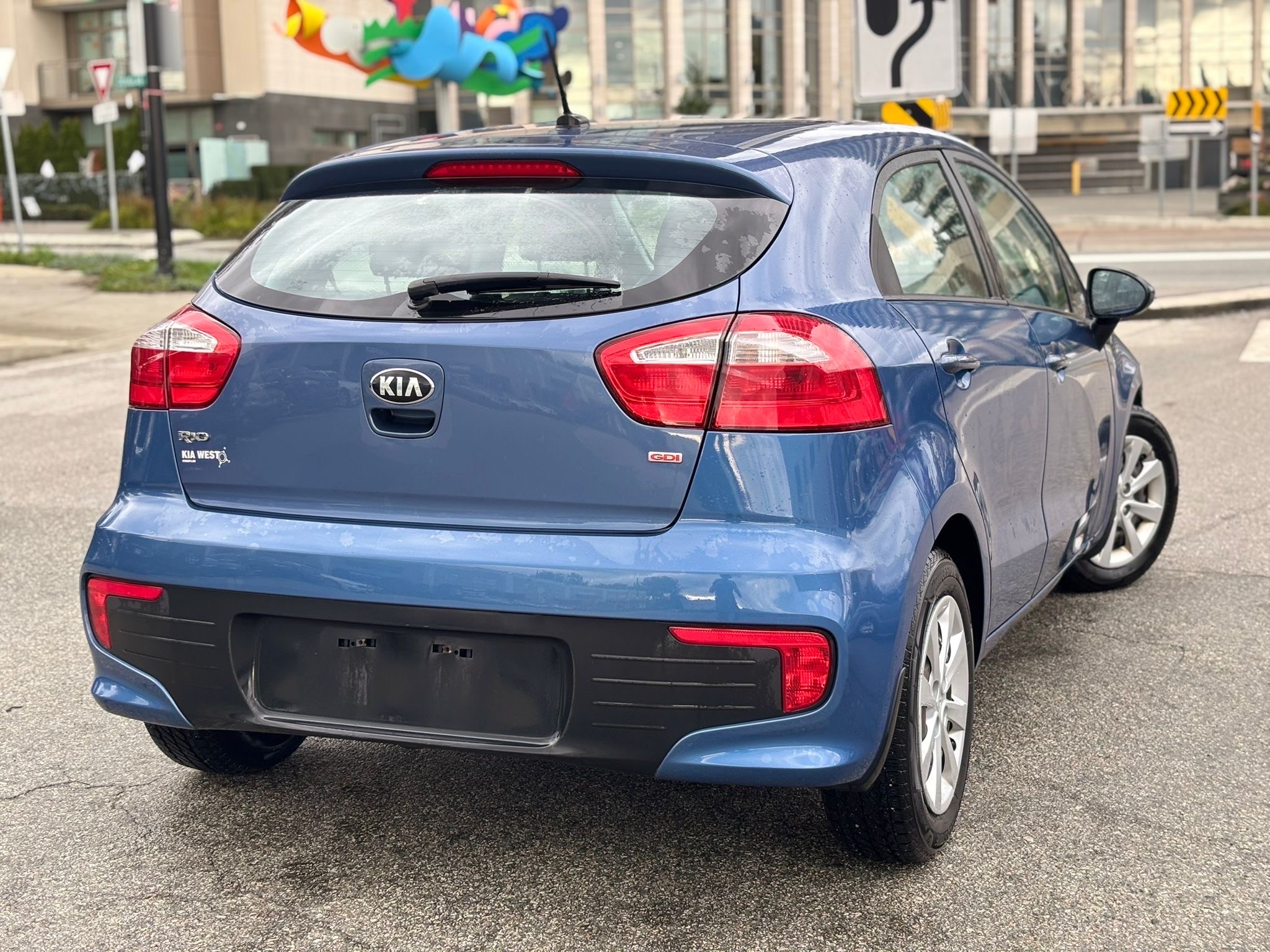 /canwestautoinc/2016-Kia-Rio-6321622423828228.jpg