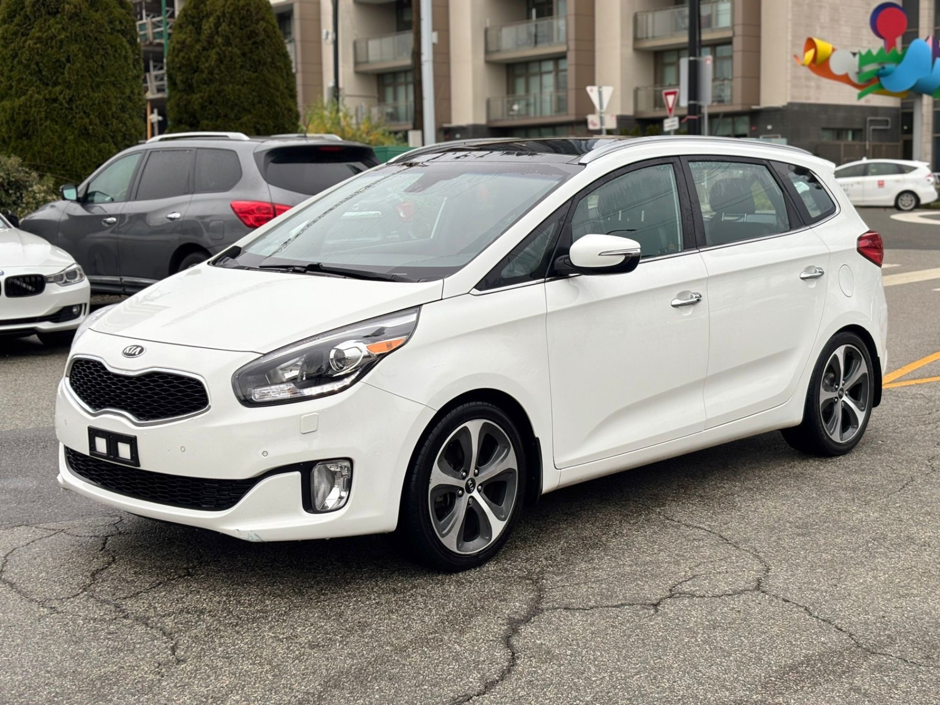 /canwestautoinc/2016-Kia-Rondo-18805438352220127.jpg