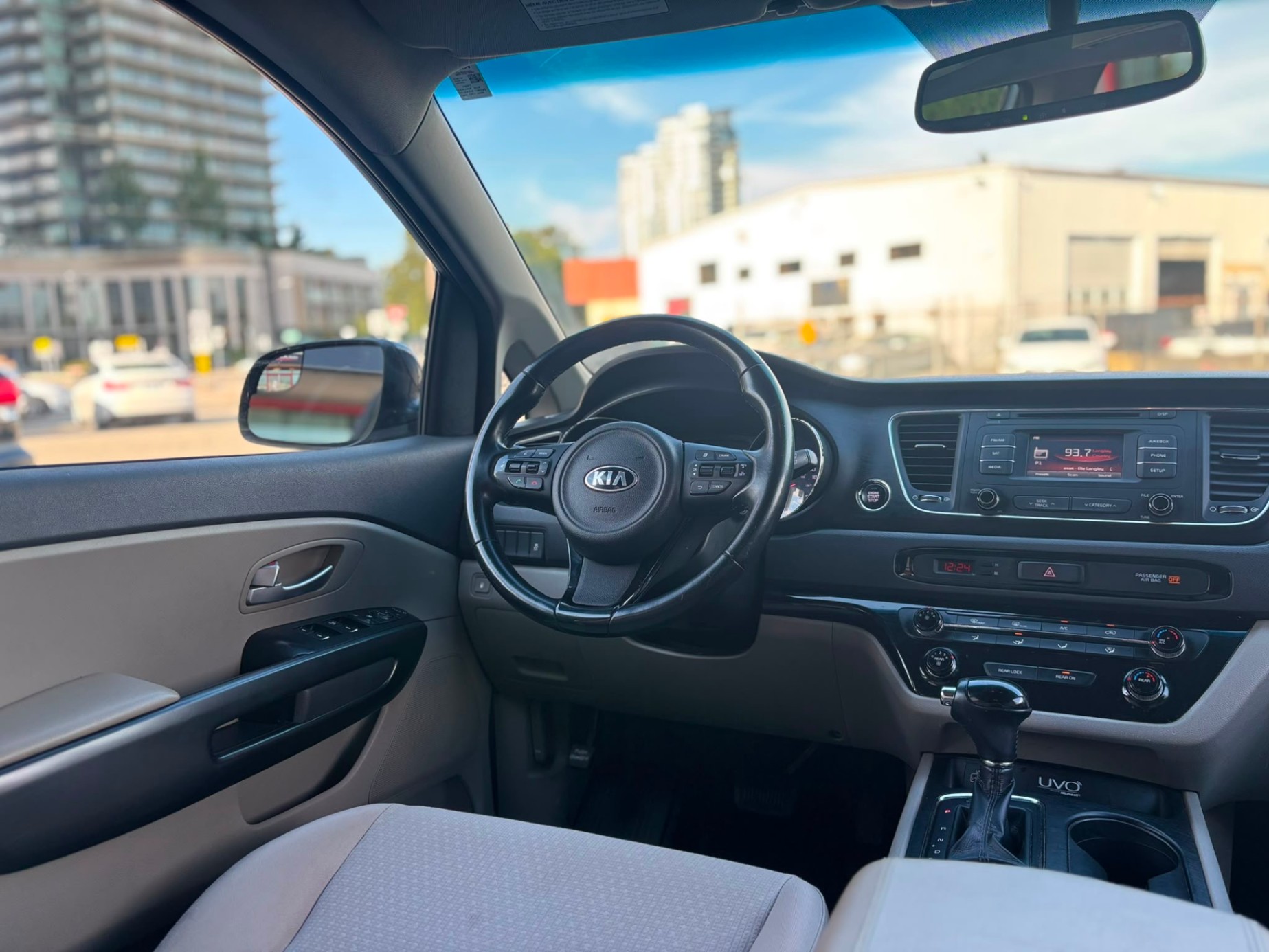 /canwestautoinc/2016-Kia-Sedona-07093722338465391.jpg