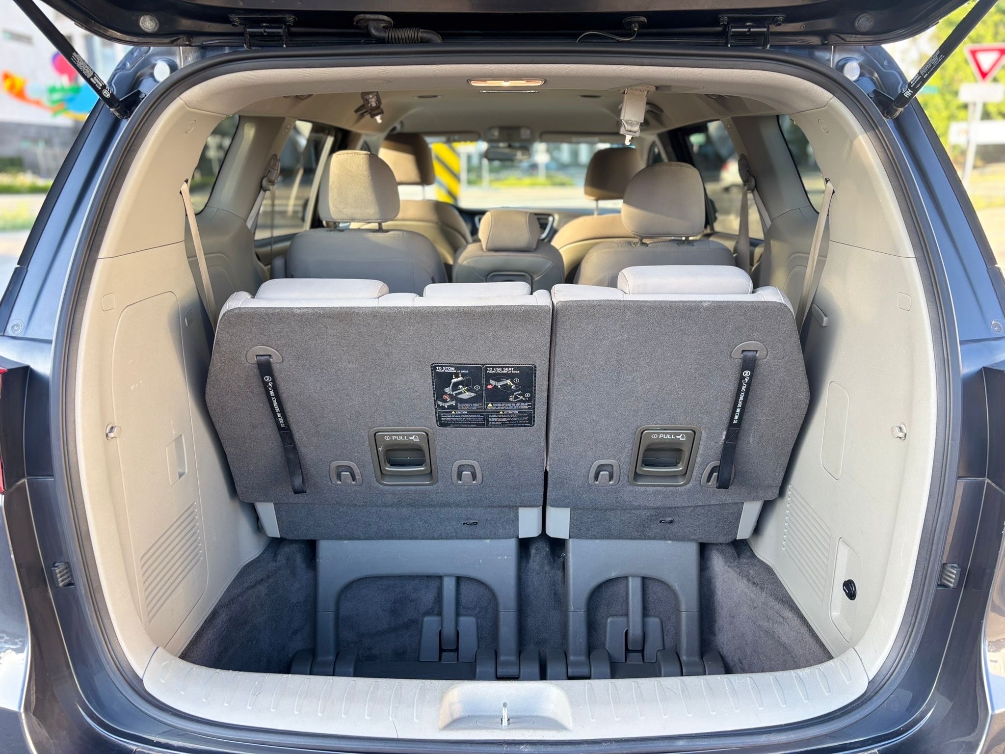 /canwestautoinc/2016-Kia-Sedona-21414699856674413.jpg