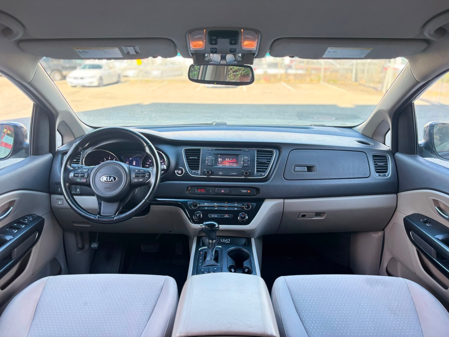 /canwestautoinc/2016-Kia-Sedona-2971775956799141.jpg