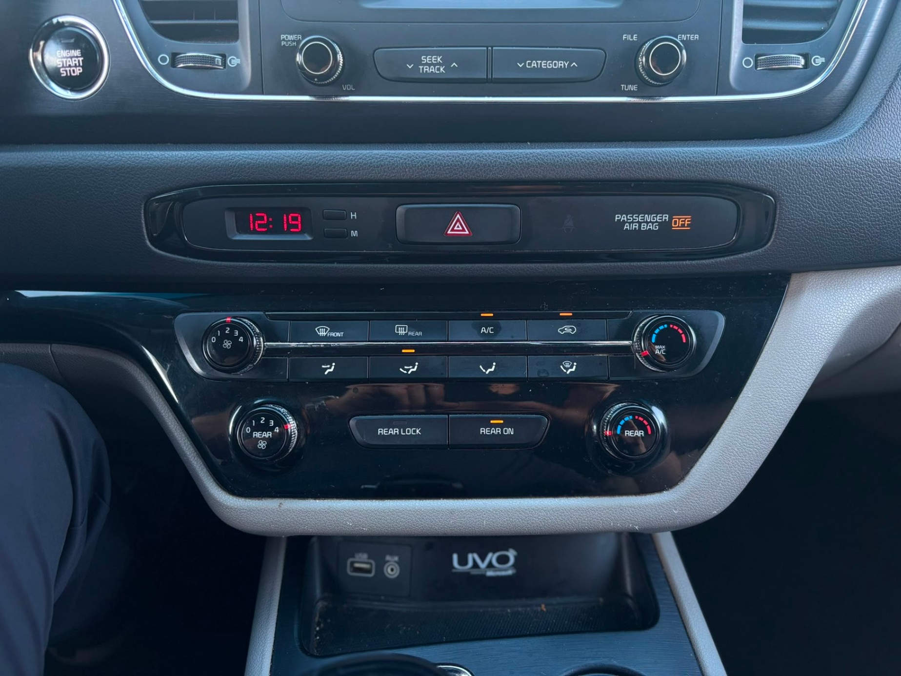 /canwestautoinc/2016-Kia-Sedona-35952410776714894.jpg