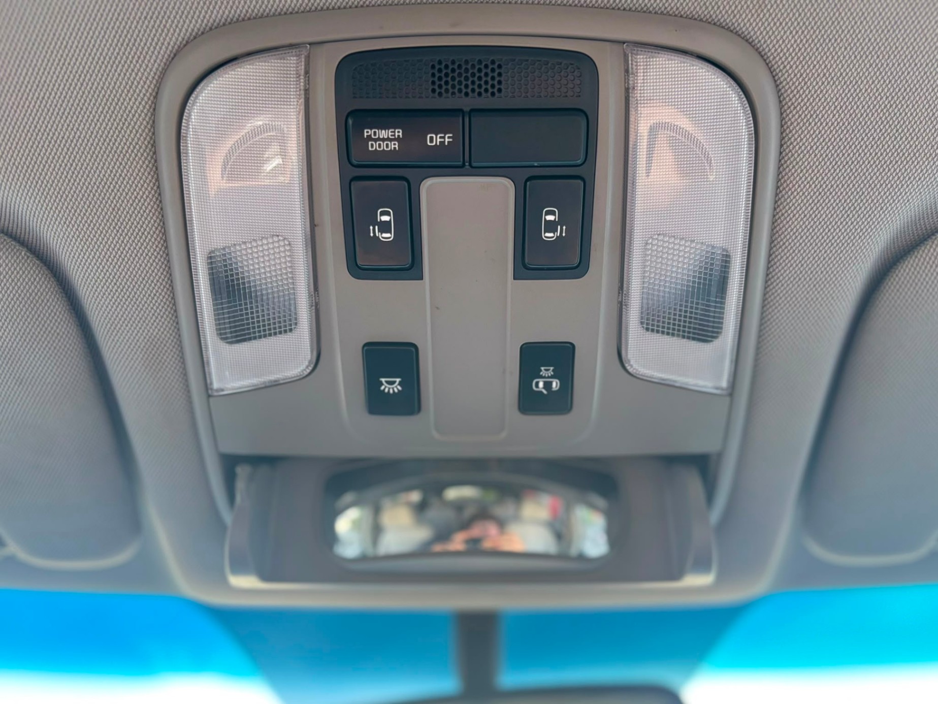 /canwestautoinc/2016-Kia-Sedona-4656930216983626.jpg