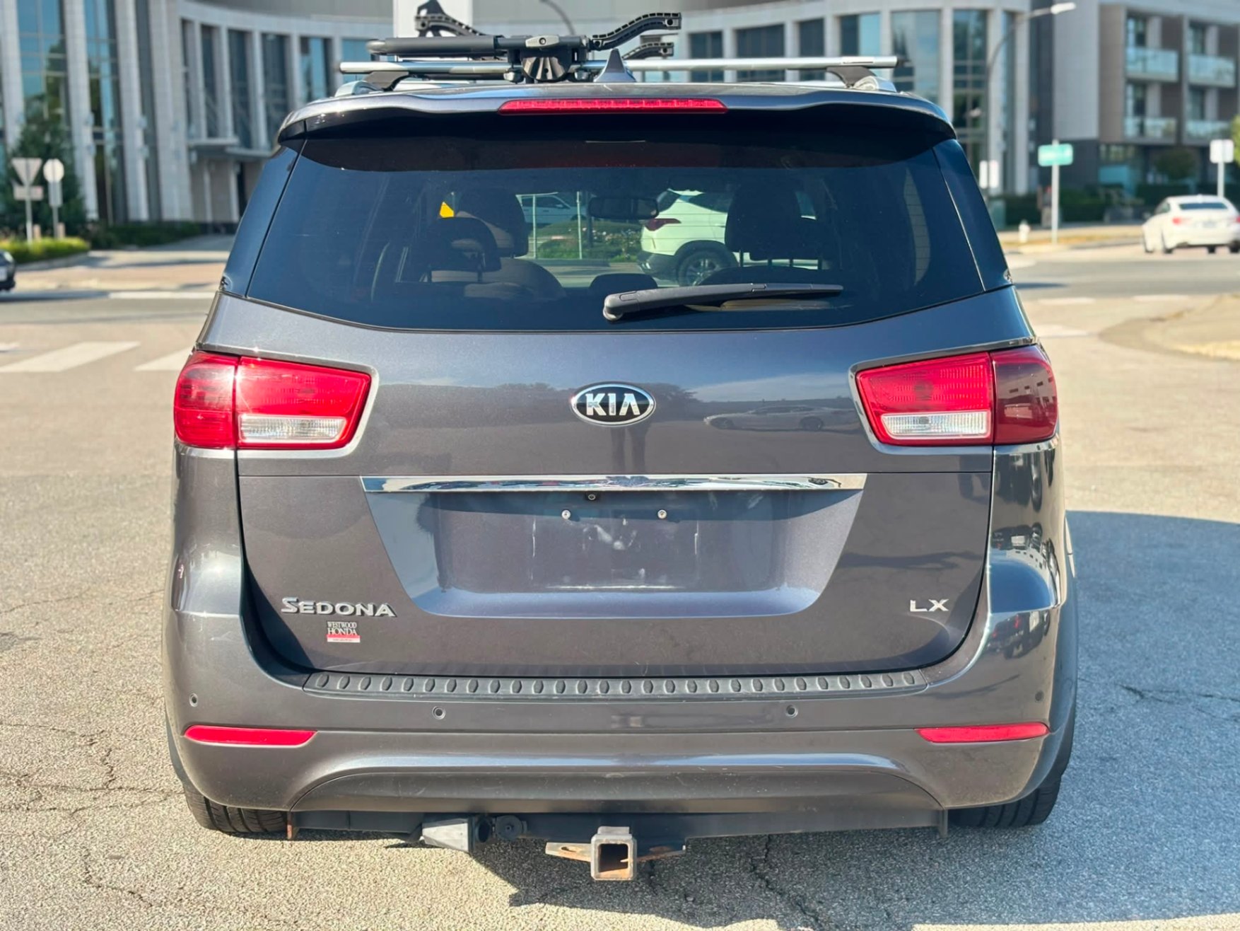 /canwestautoinc/2016-Kia-Sedona-4862022719133925.jpg