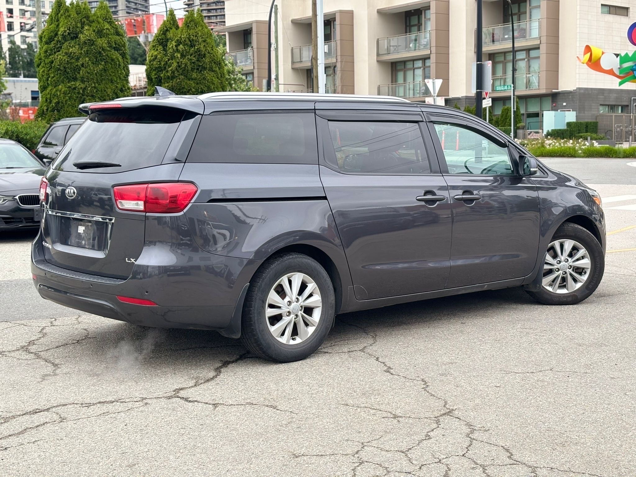 /canwestautoinc/2016-Kia-Sedona-5773467286367628.jpg