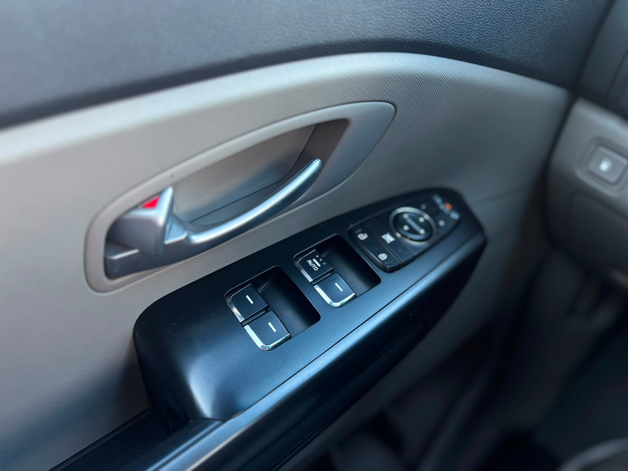 /canwestautoinc/2016-Kia-Sedona-6127339308489881.jpg