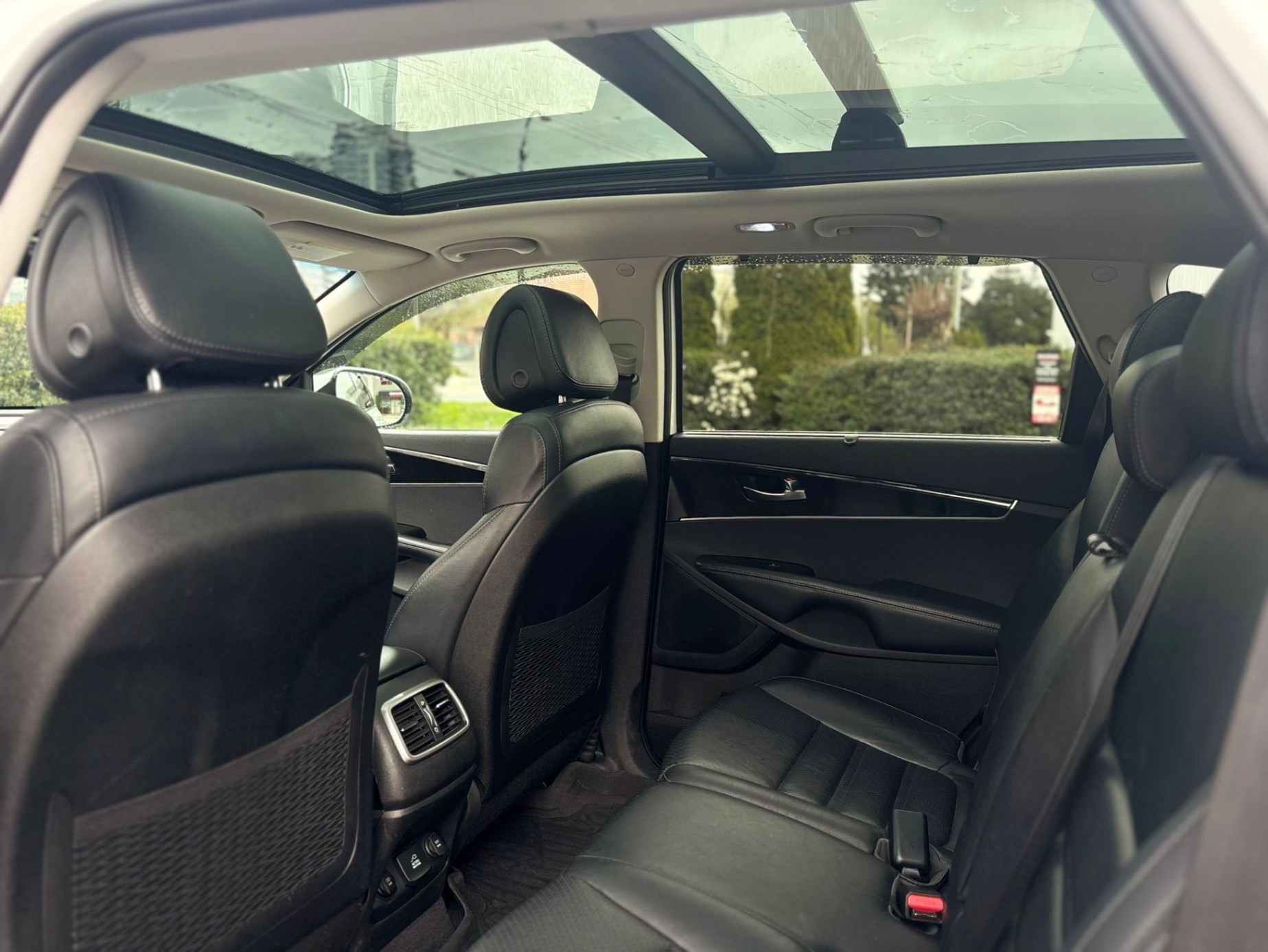 /canwestautoinc/2016-Kia-Sorento-054722688089767324.jpg