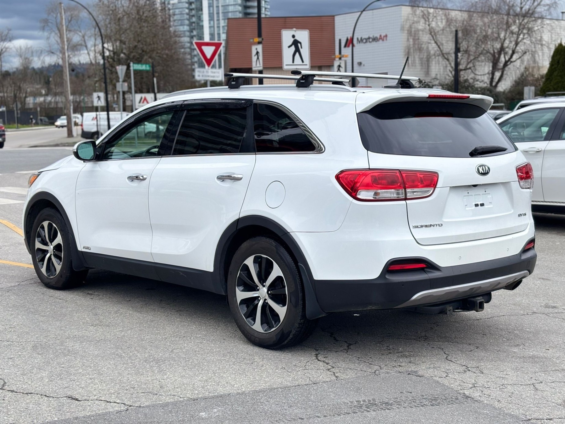 /canwestautoinc/2016-Kia-Sorento-1317506428120403.jpg