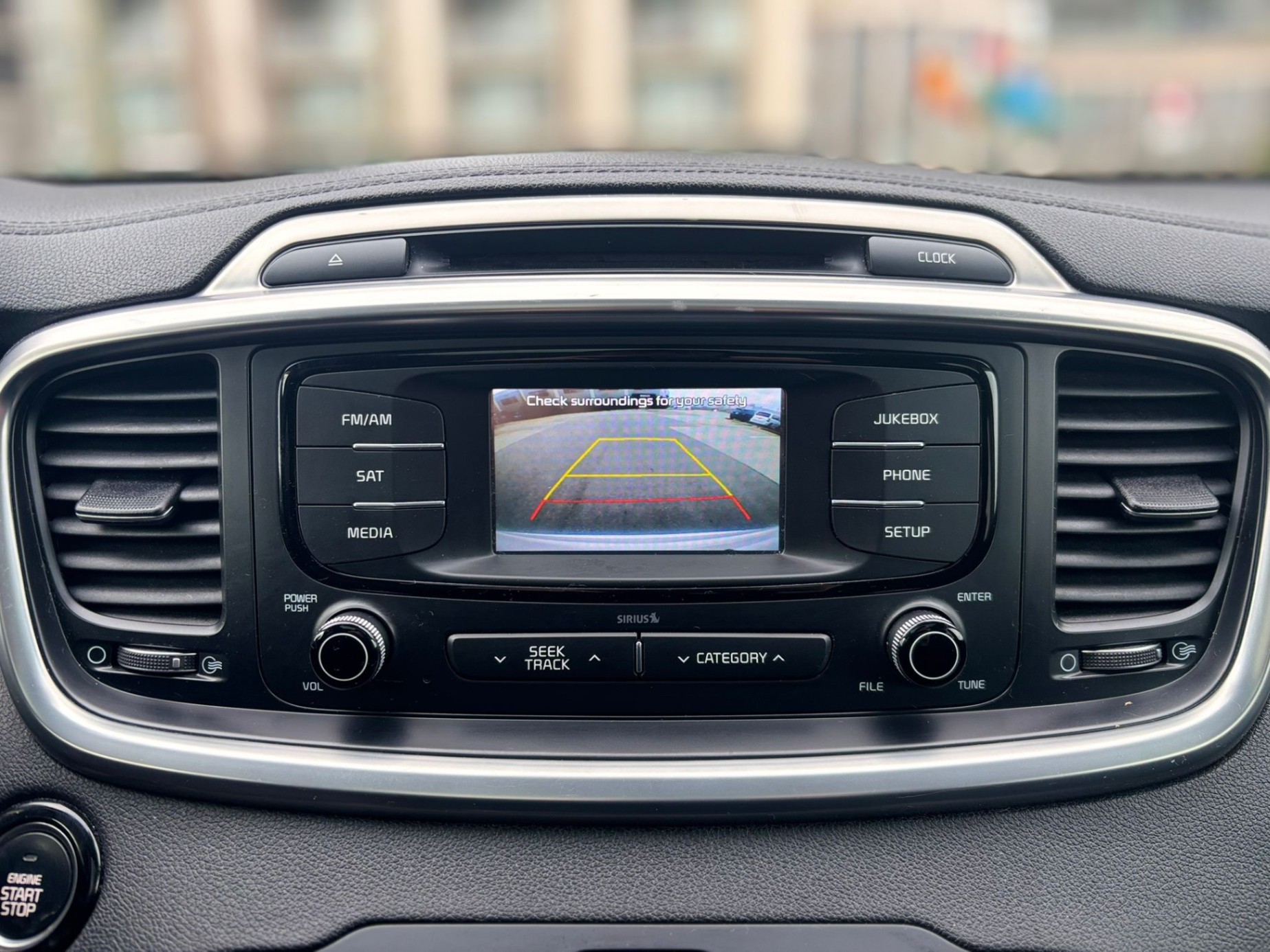 /canwestautoinc/2016-Kia-Sorento-14755546573098588.jpg