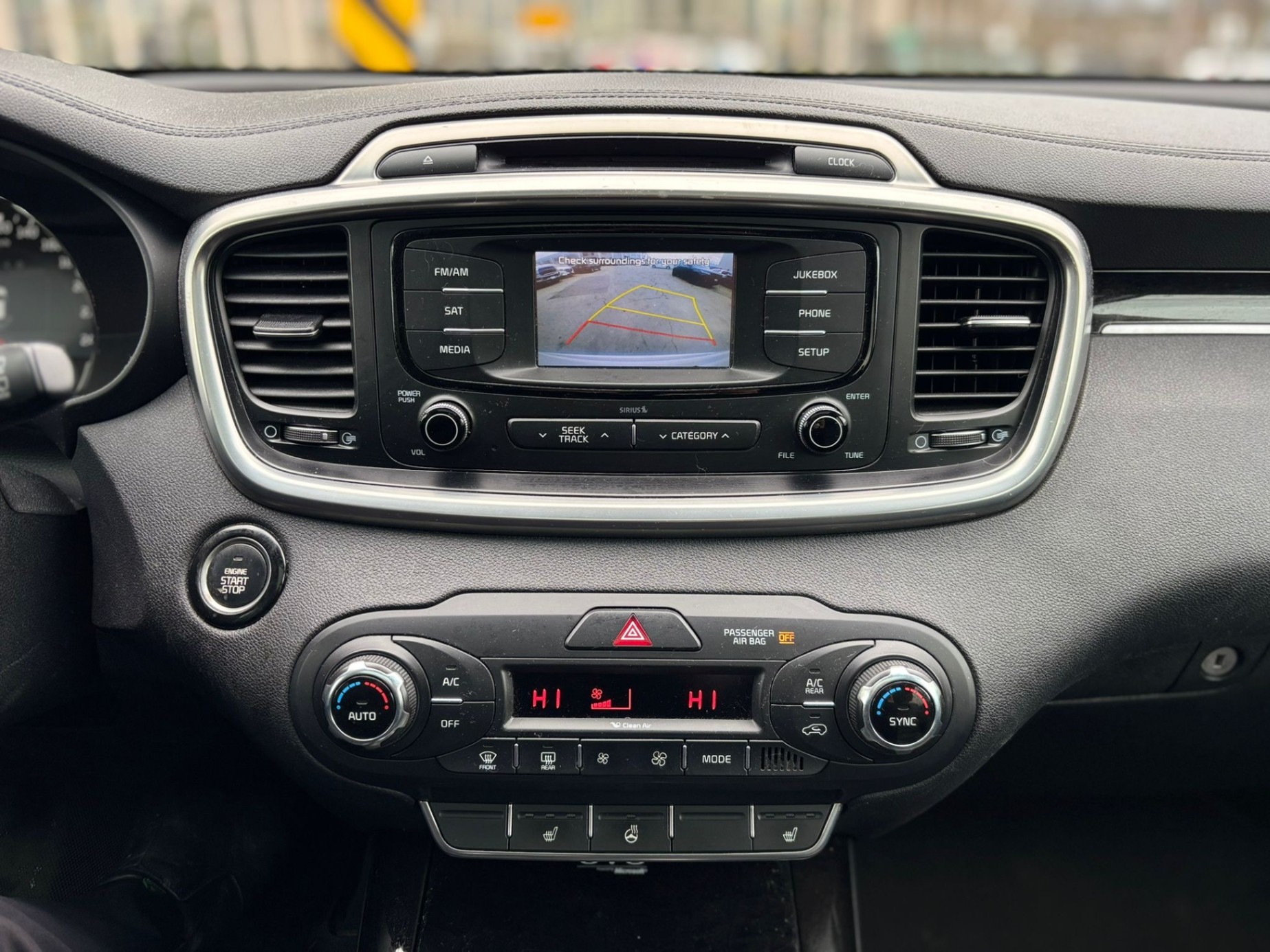 /canwestautoinc/2016-Kia-Sorento-21480458070183372.jpg