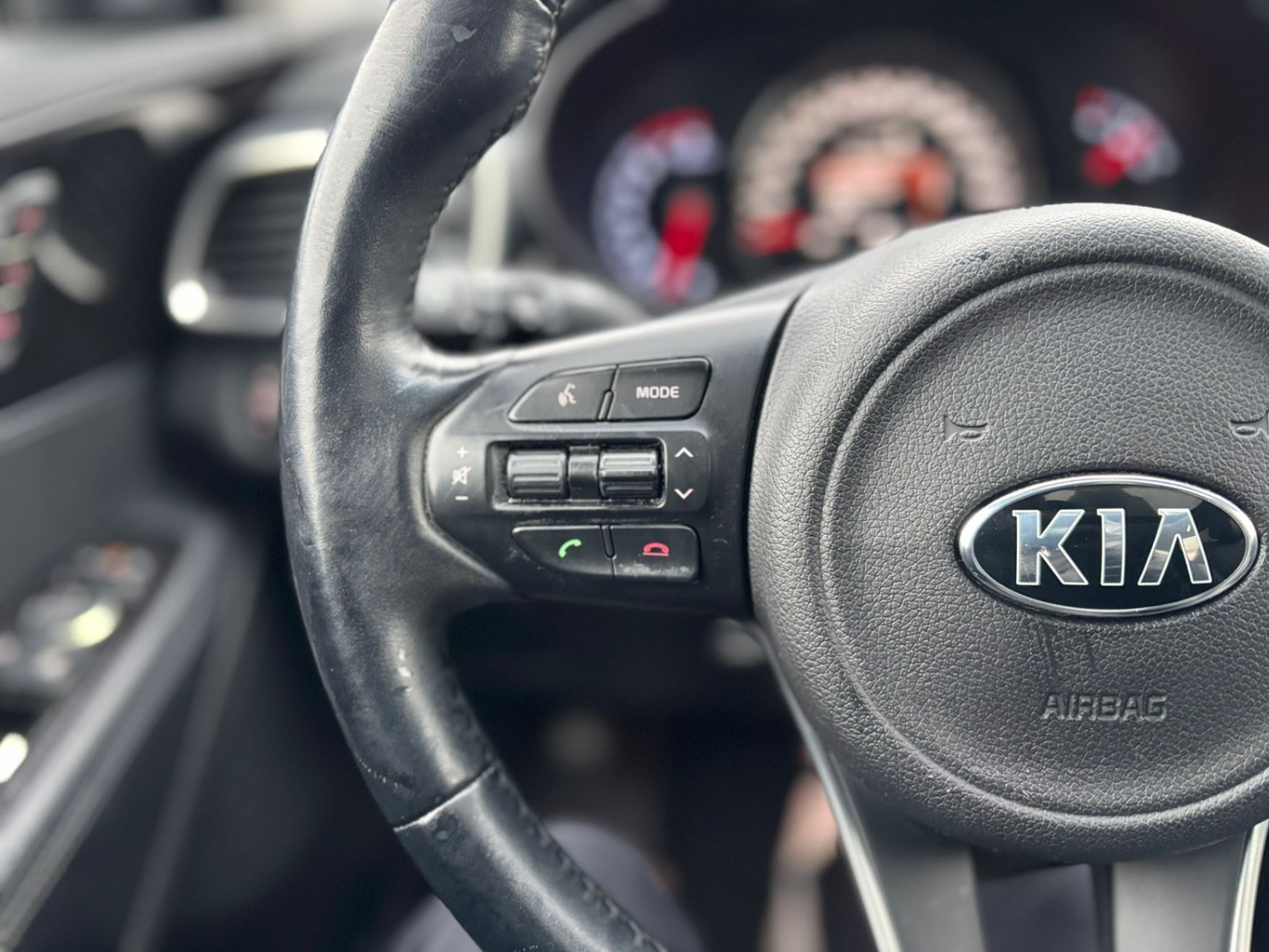 /canwestautoinc/2016-Kia-Sorento-2529881679205572.jpg