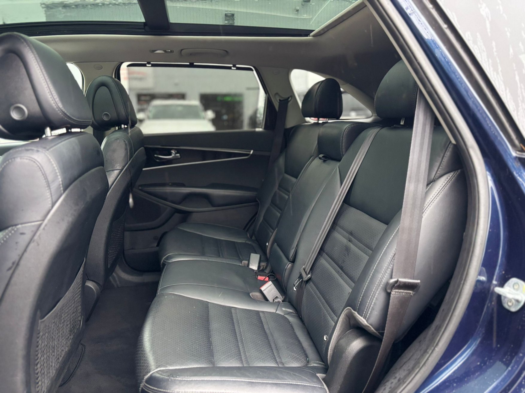 /canwestautoinc/2016-Kia-Sorento-25863402073723996.jpg
