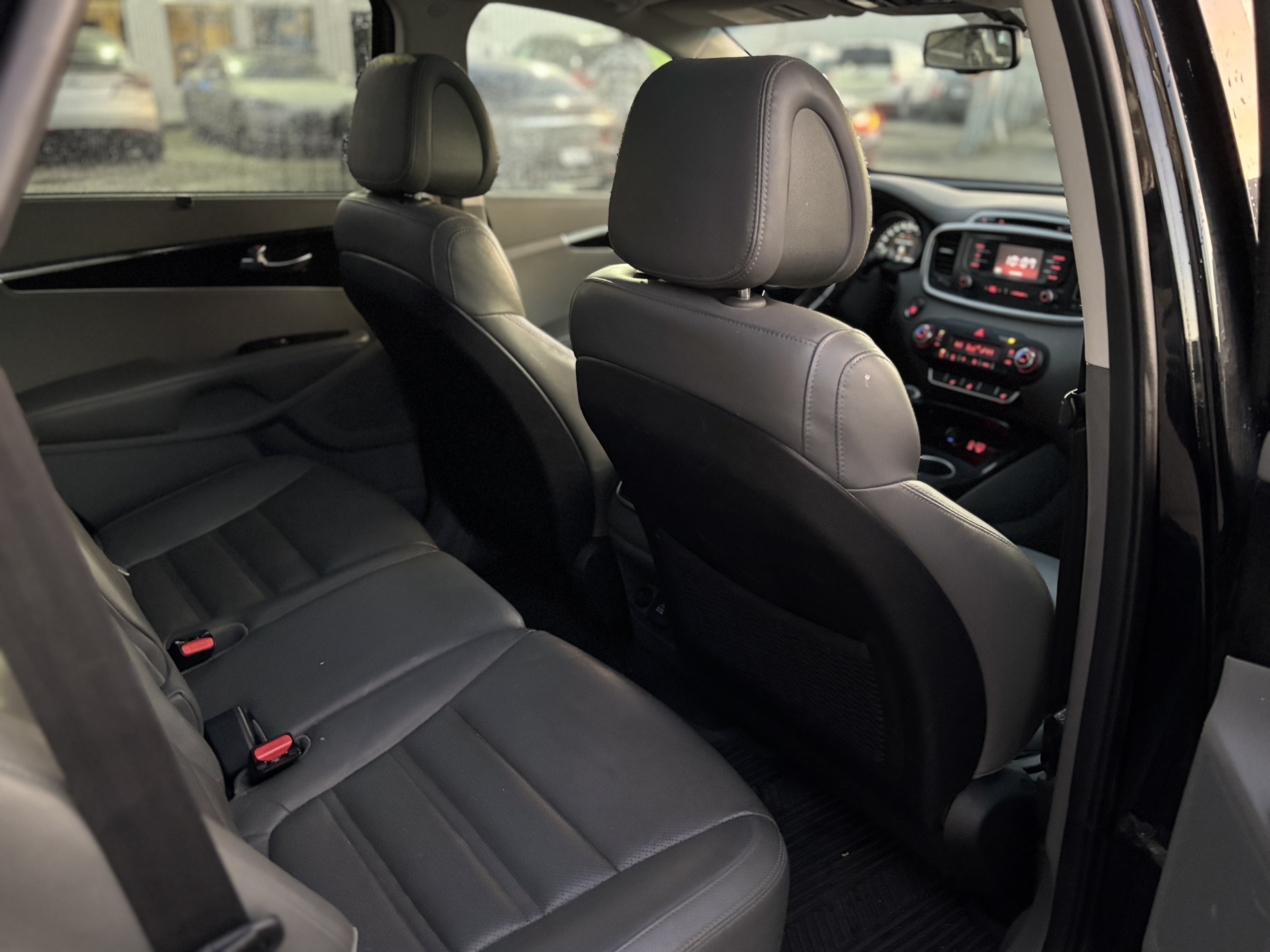 /canwestautoinc/2016-Kia-Sorento-35393397249746195.jpg