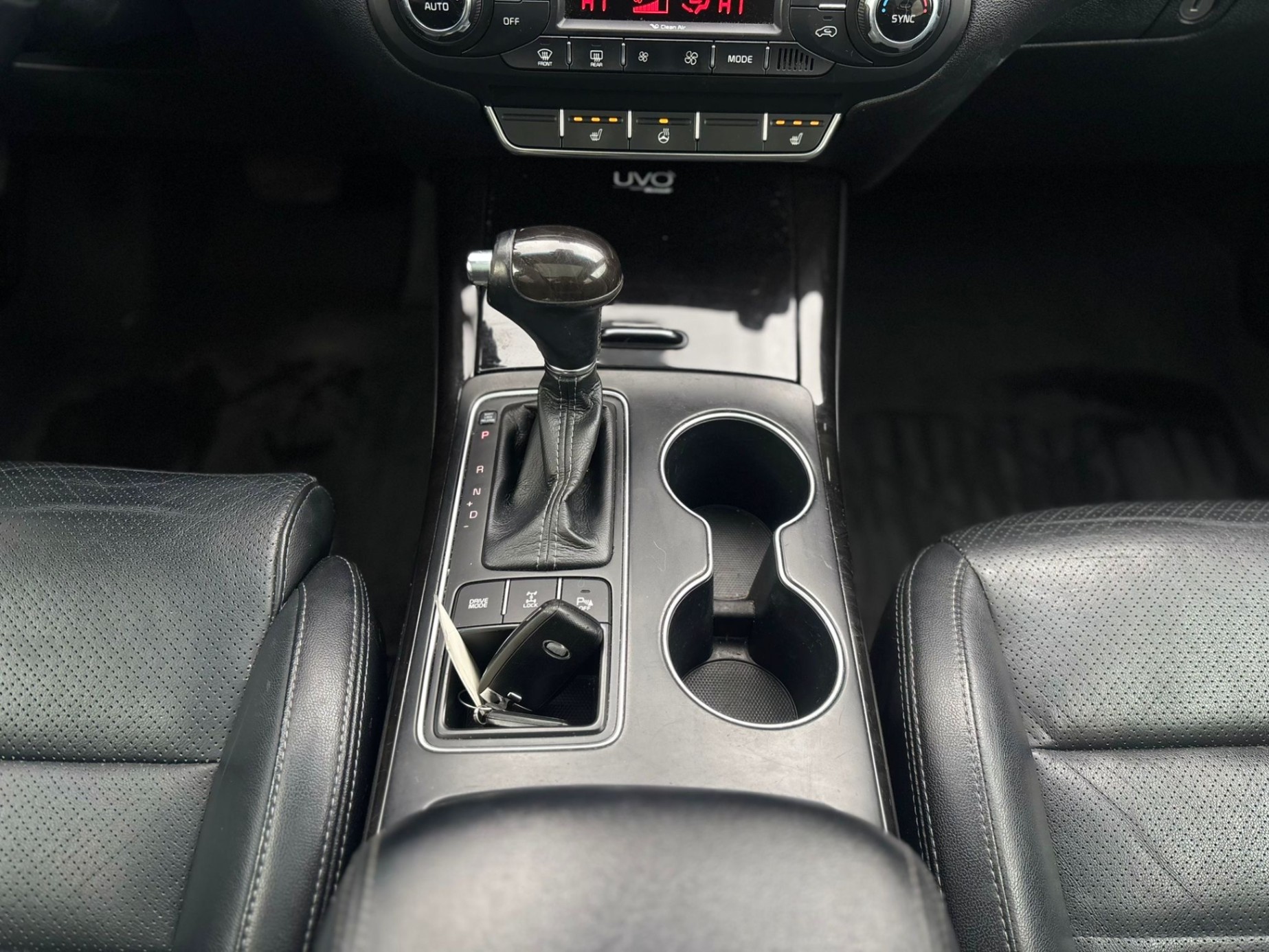 /canwestautoinc/2016-Kia-Sorento-6015531280987432.jpg