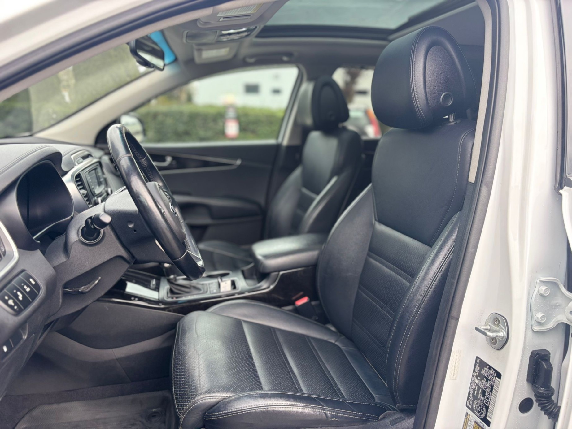 /canwestautoinc/2016-Kia-Sorento-7140221994626472.jpg