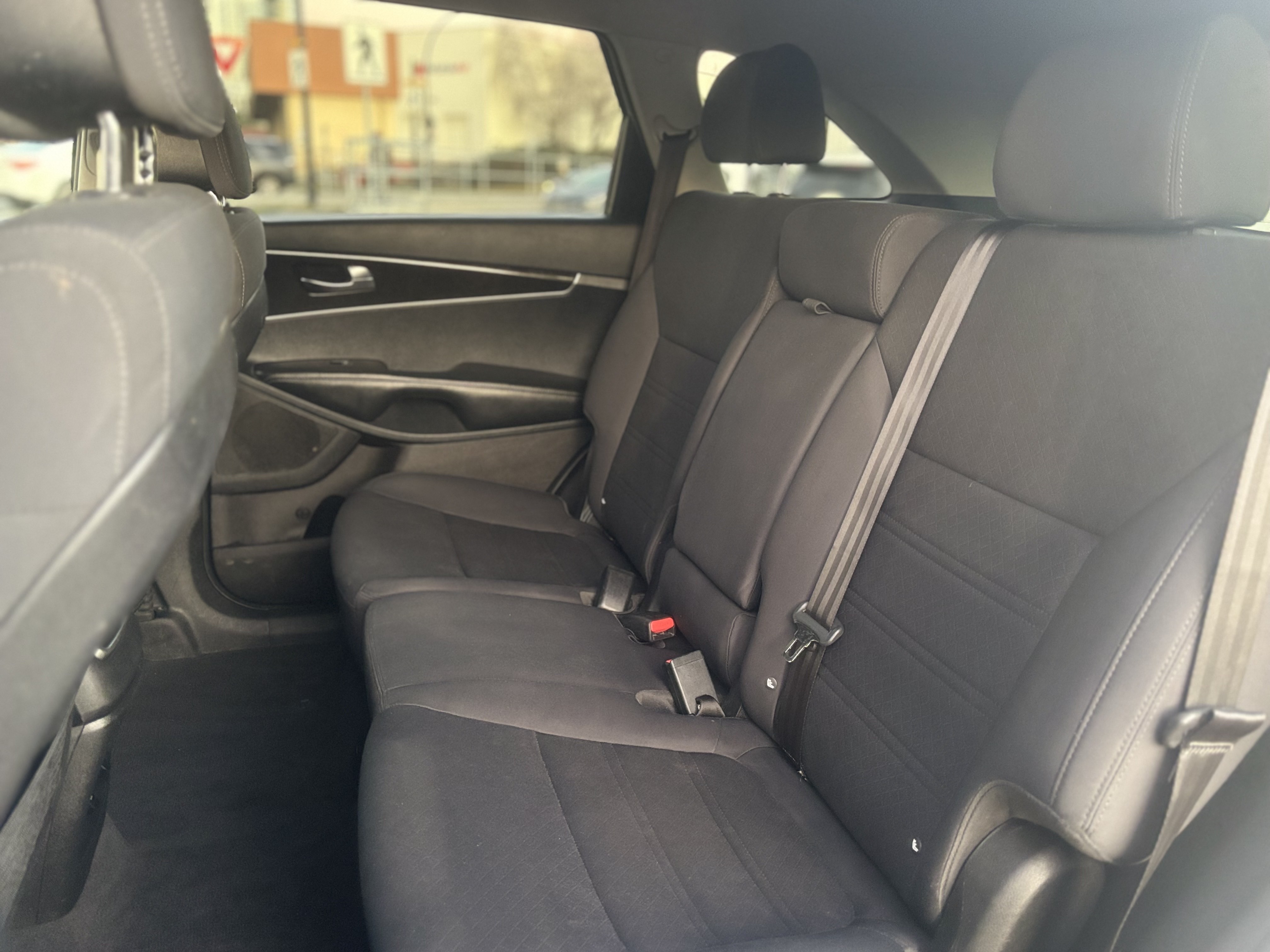 /canwestautoinc/2016-Kia-Sorento-8216843536700651.jpg