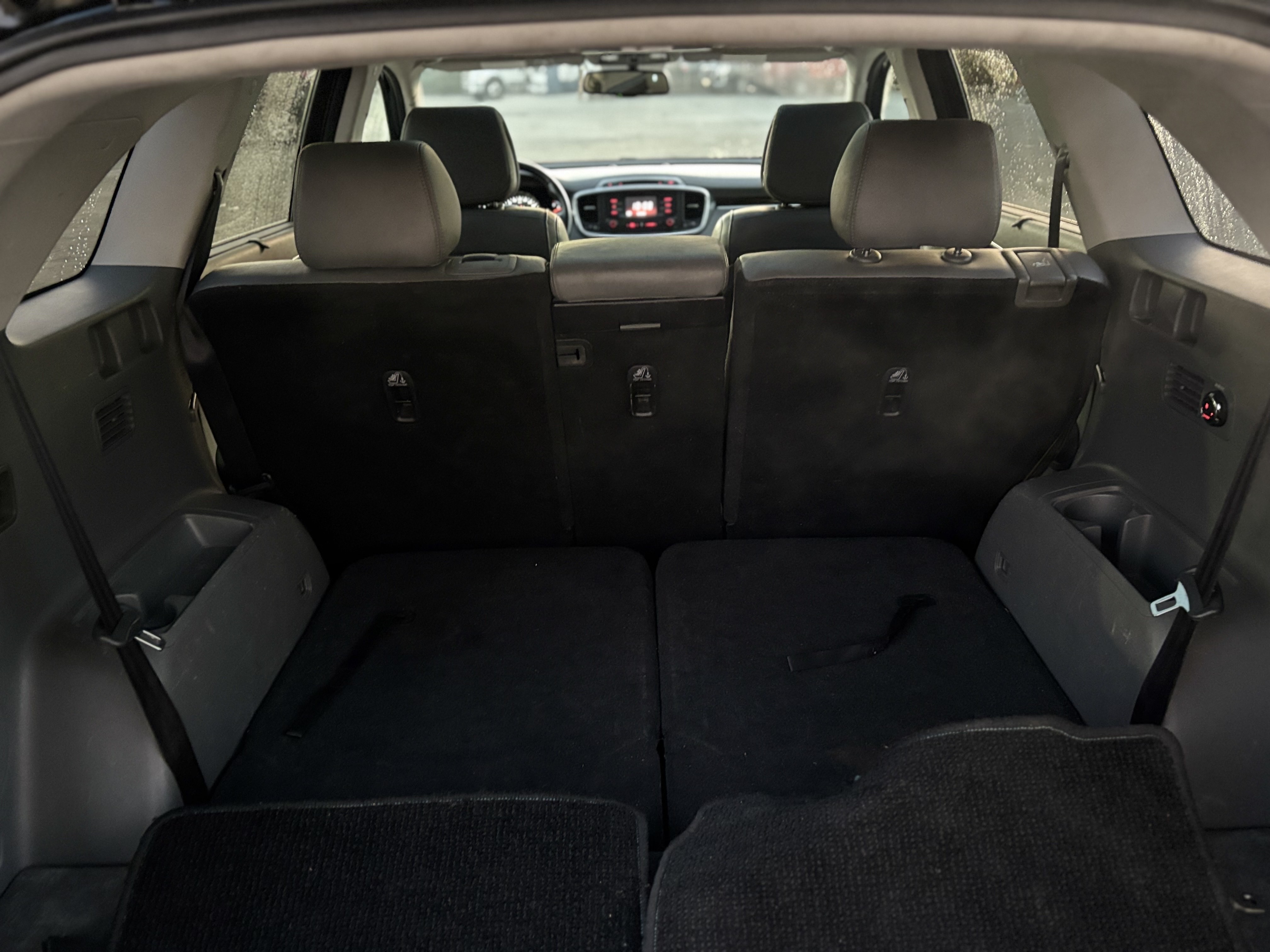 /canwestautoinc/2016-Kia-Sorento-9096936082803393.jpg