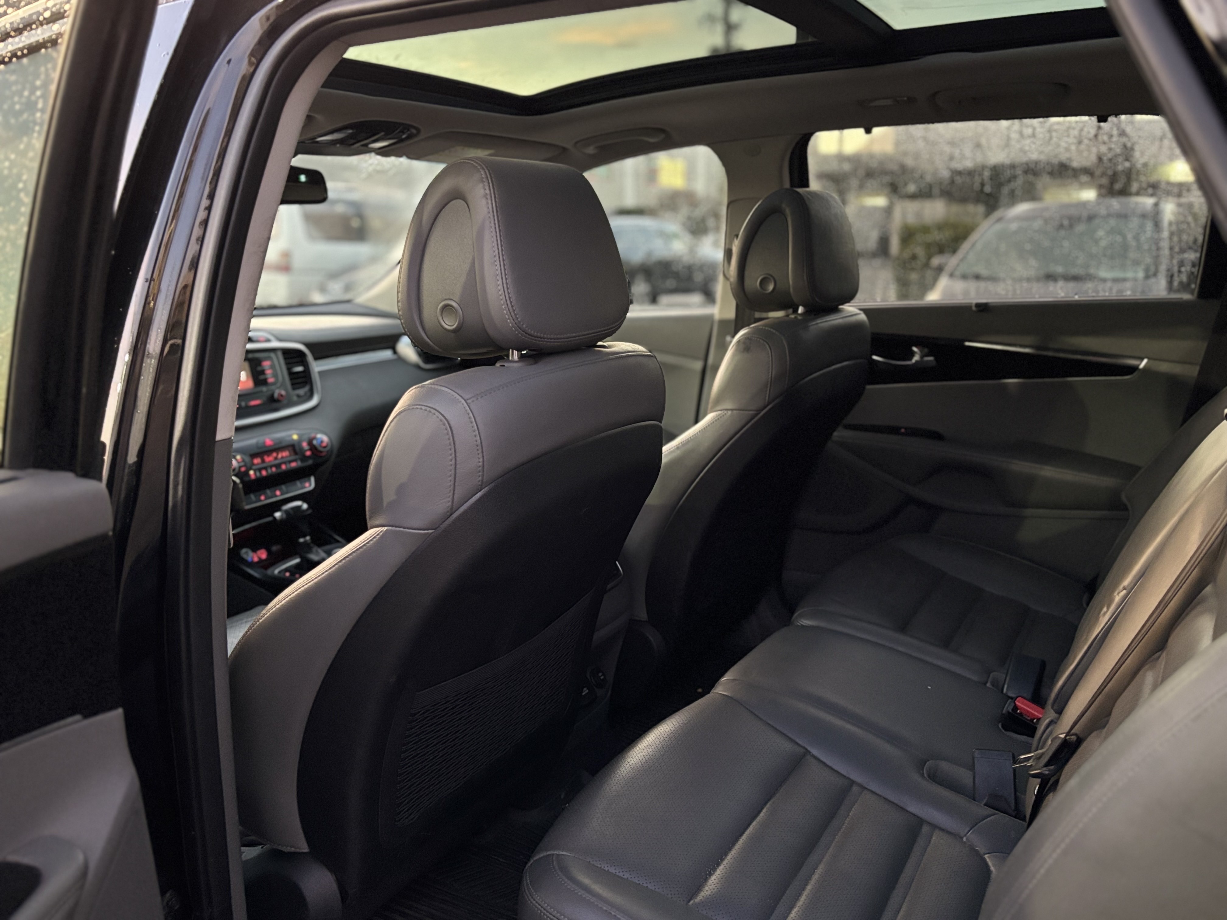 /canwestautoinc/2016-Kia-Sorento-9762175435097975.jpg