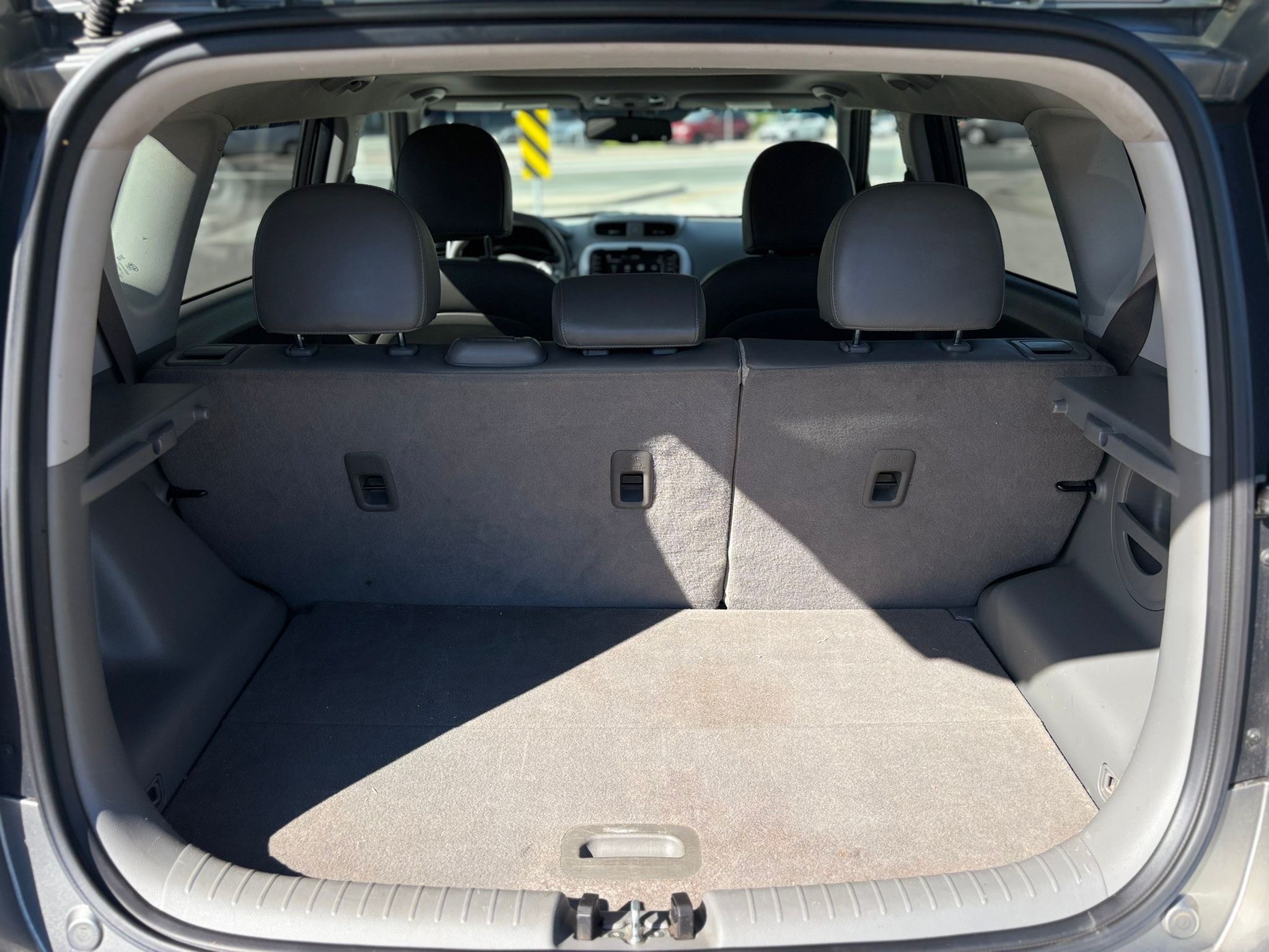 /canwestautoinc/2016-Kia-SoulEV-04758501897477174.jpg