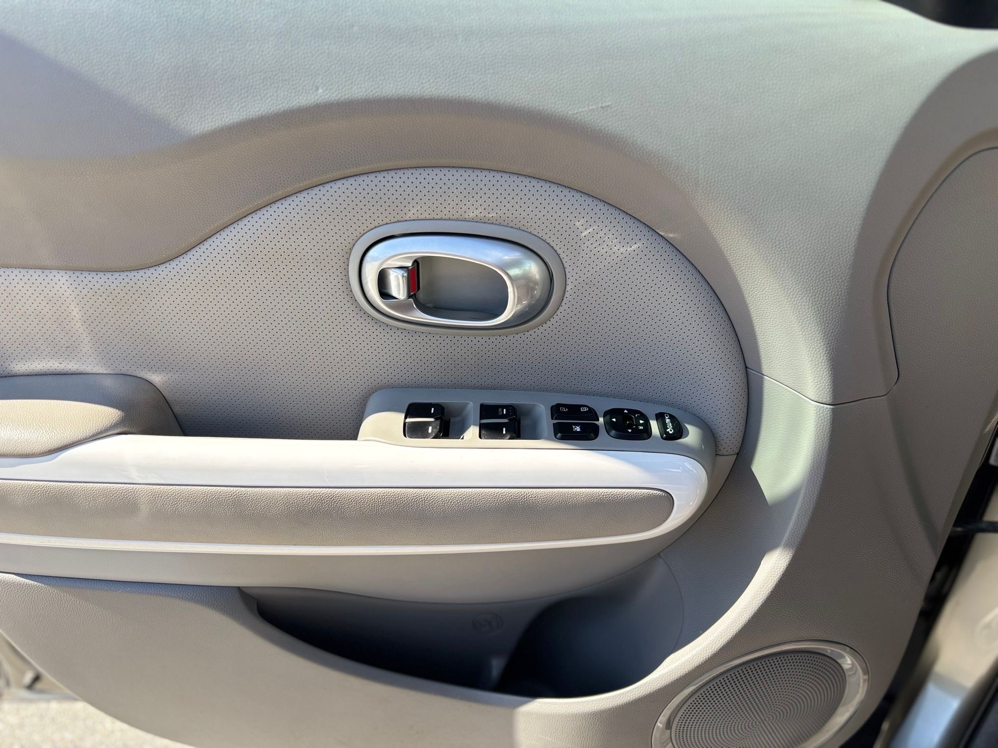 /canwestautoinc/2016-Kia-SoulEV-8167151372104149.jpg