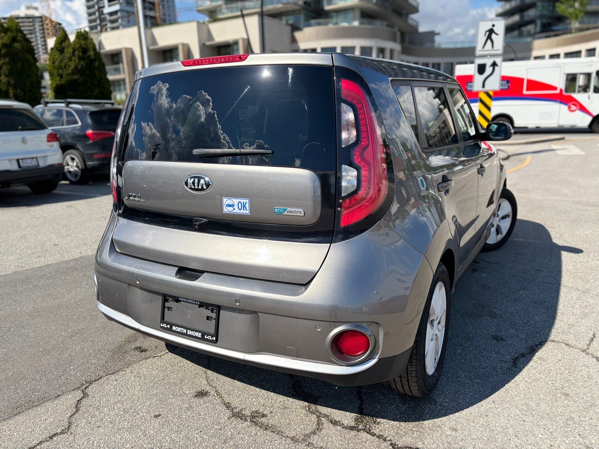 /canwestautoinc/2016-Kia-SoulEV-9992578095117786.jpg