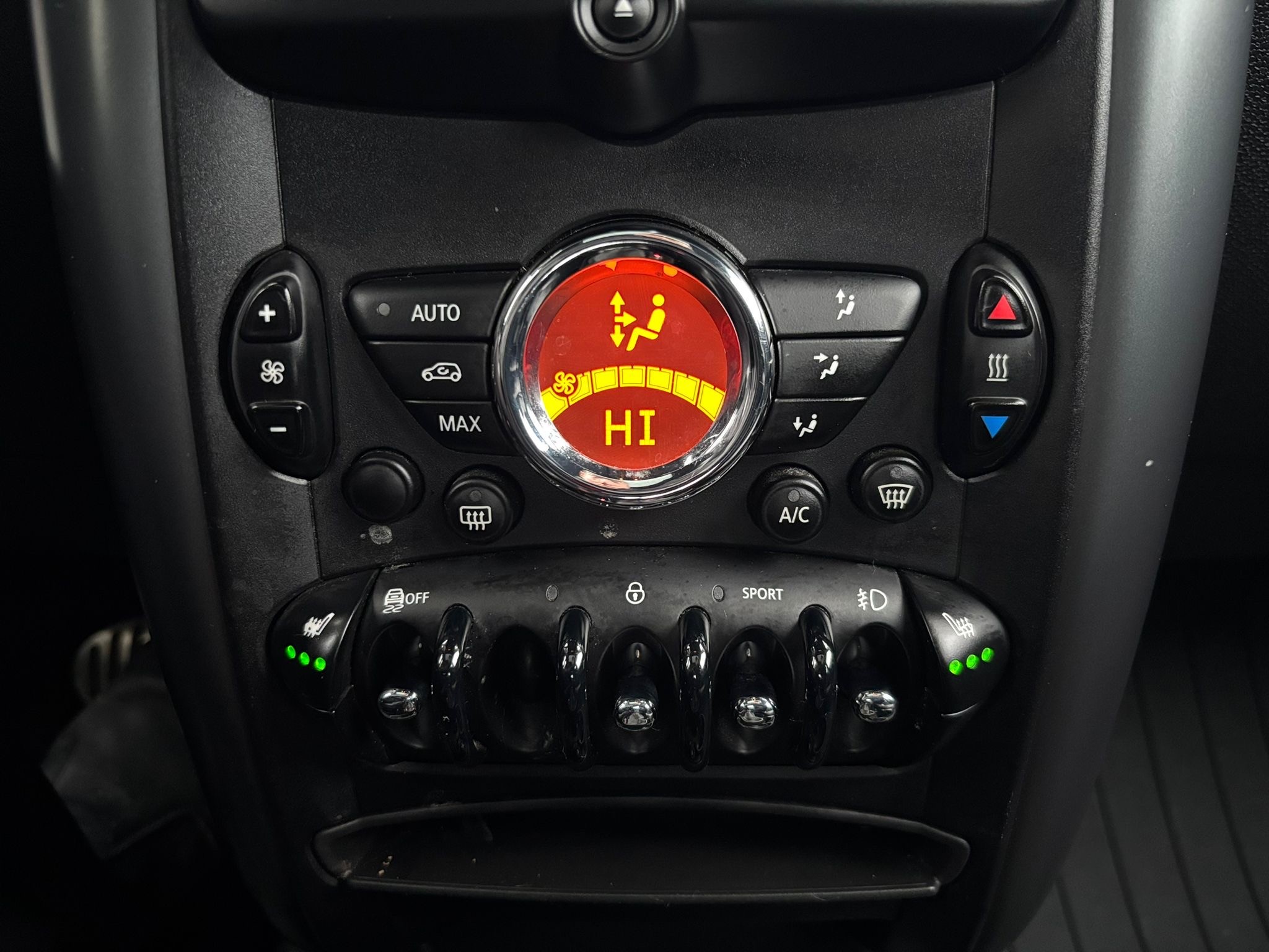 /canwestautoinc/2016-MINI-CooperCountryman-1185756039879351.jpg