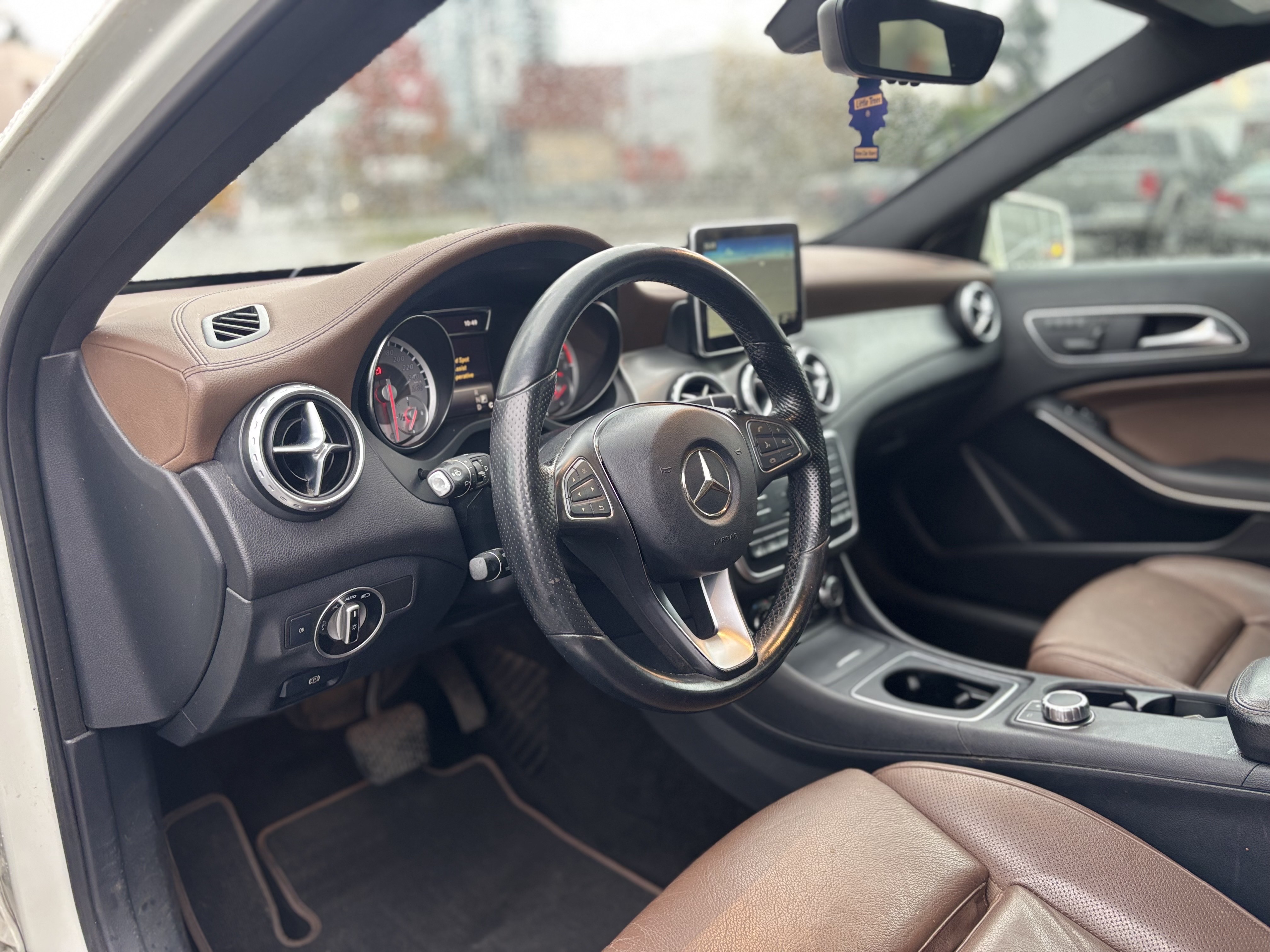 /canwestautoinc/2016-Mercedes-Benz-GLA-3980301693304933.jpg