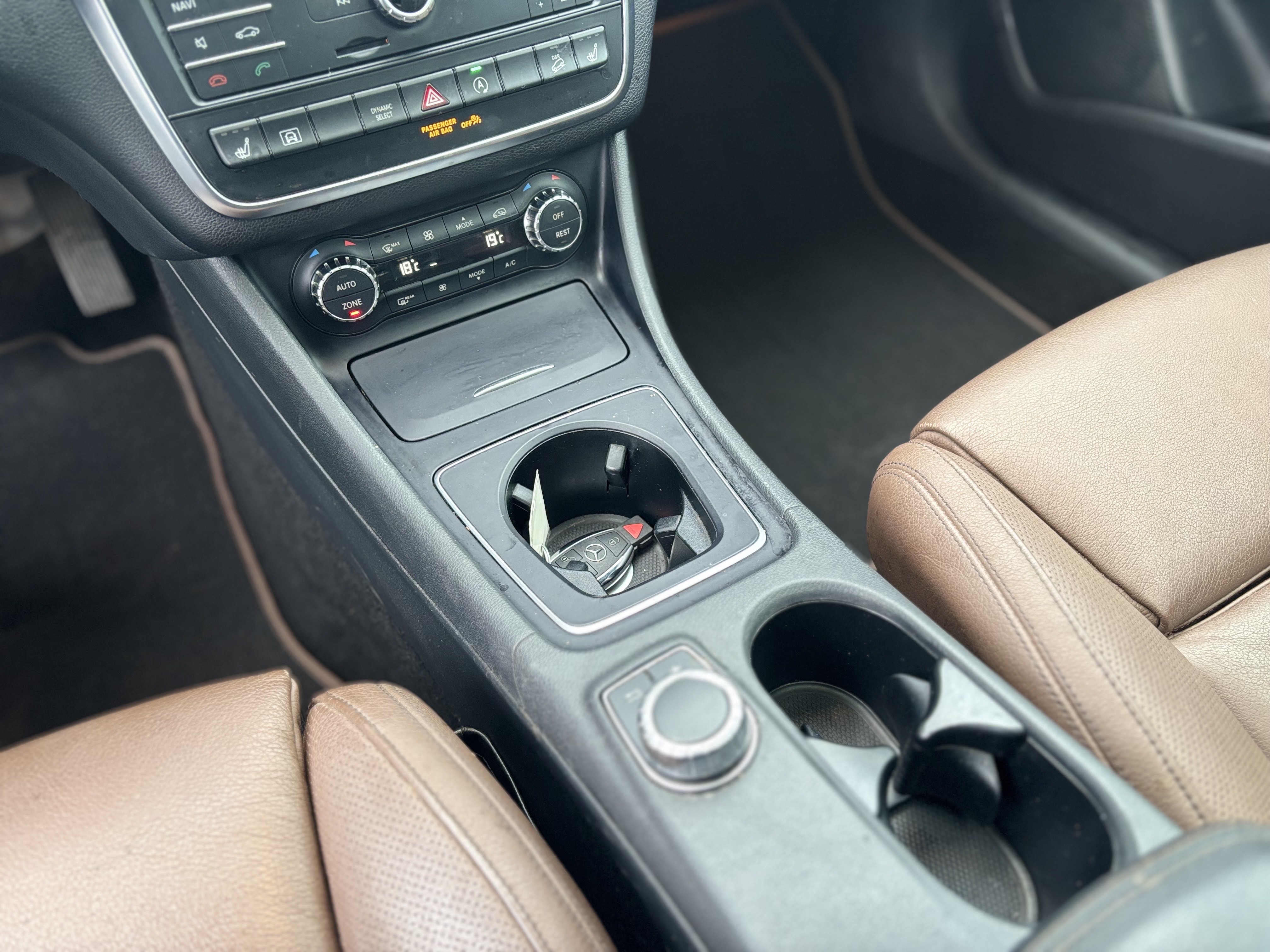 /canwestautoinc/2016-Mercedes-Benz-GLA-6274405912426375.jpg