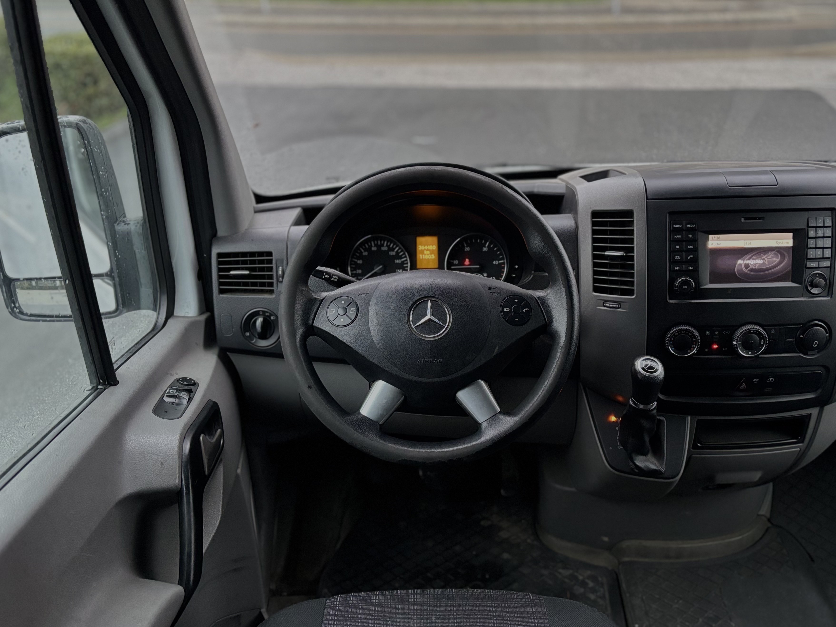 /canwestautoinc/2016-Mercedes-Benz-SprinterCargo-28903232981576576.jpg